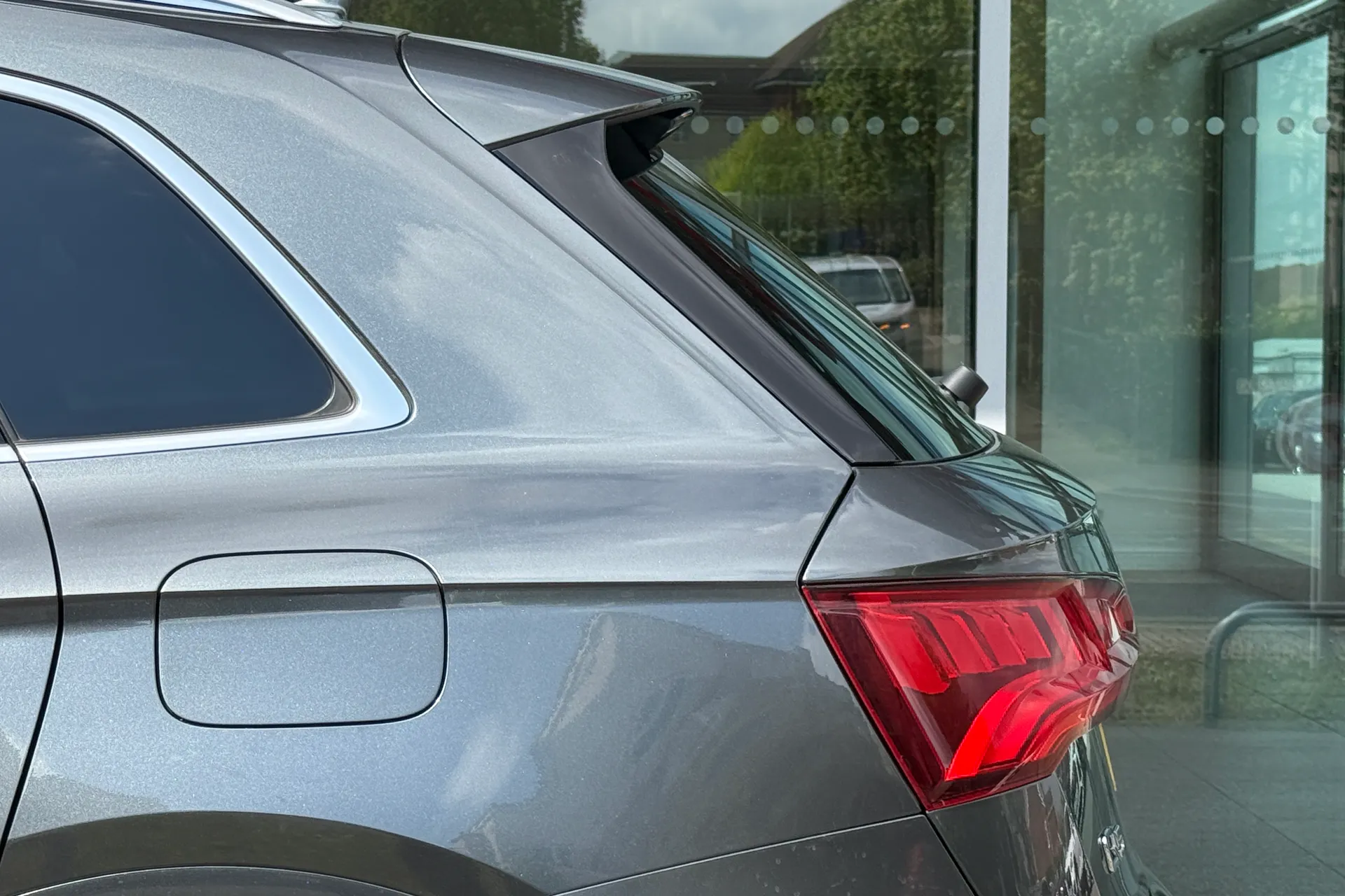 Audi Q5 thumbnail image number 54