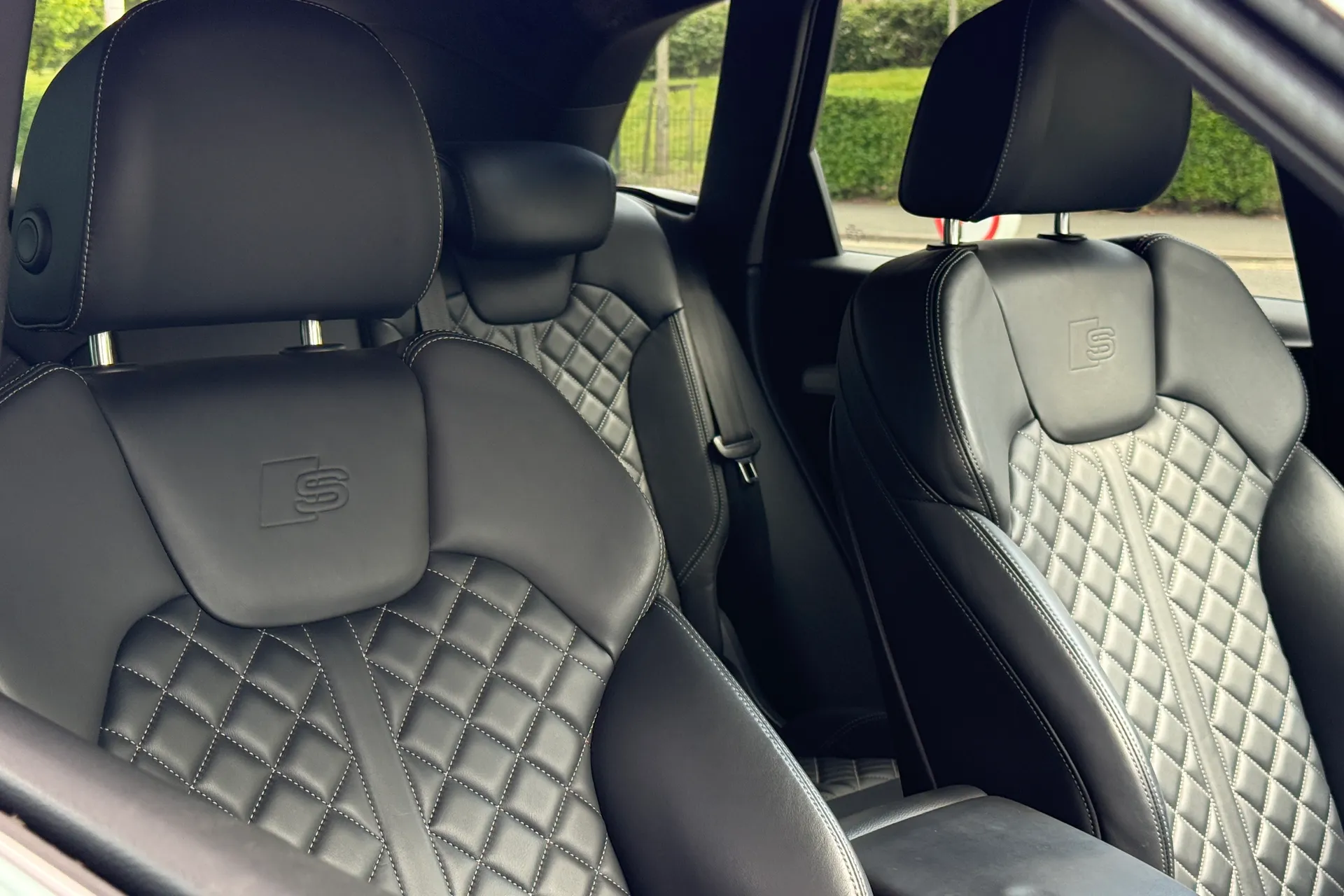 Audi Q5 thumbnail image number 43
