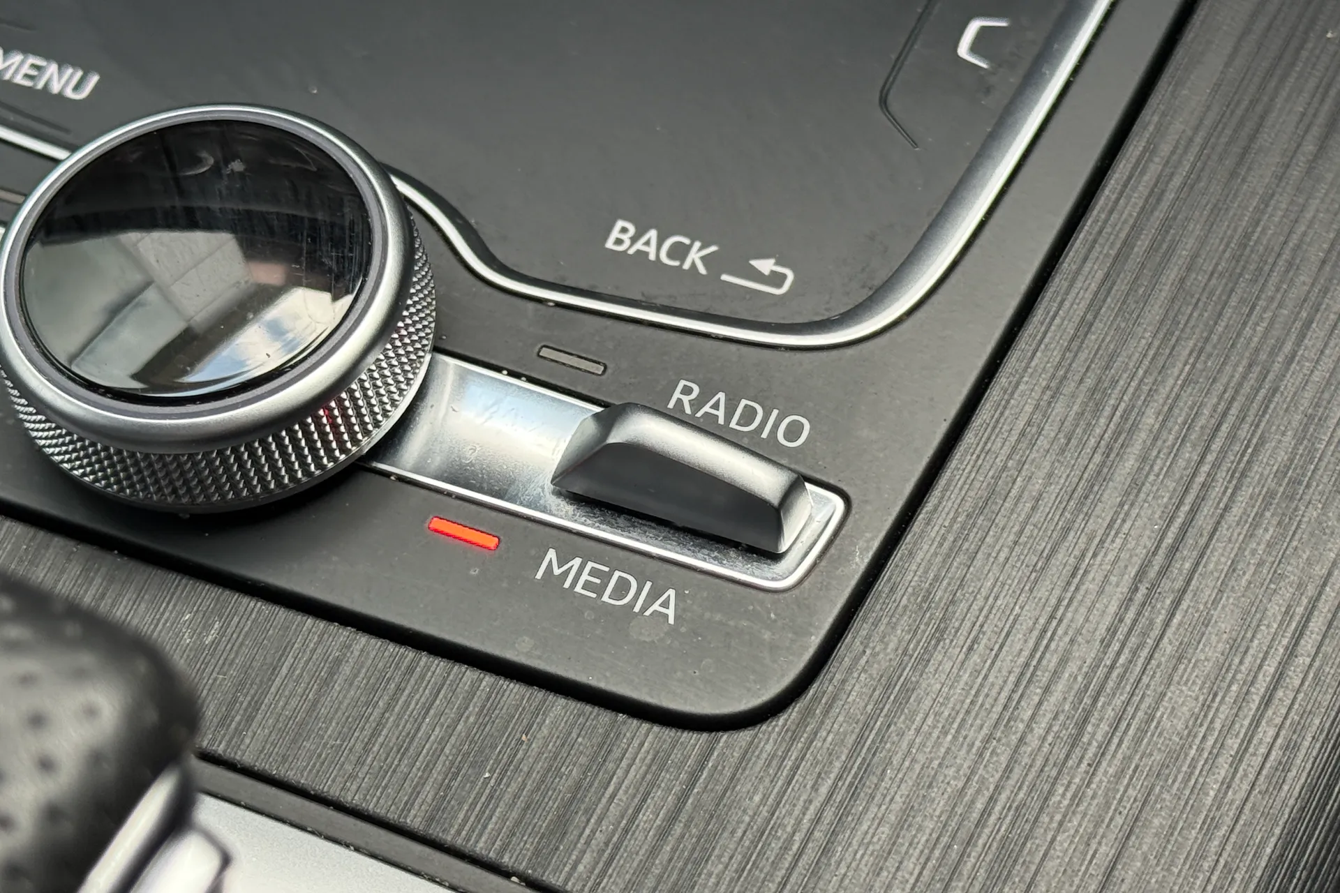 Audi Q5 thumbnail image number 27