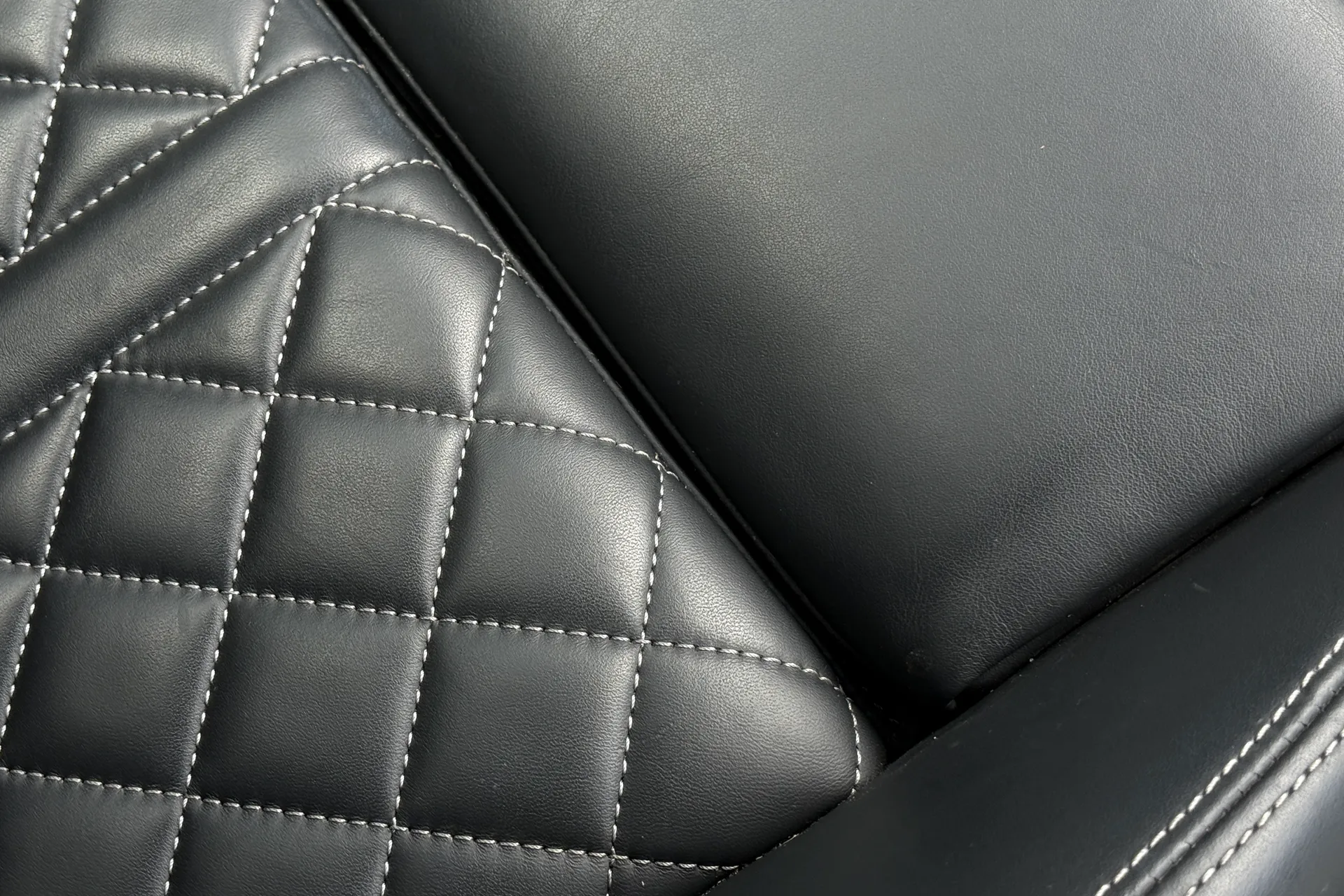 Audi Q5 thumbnail image number 34