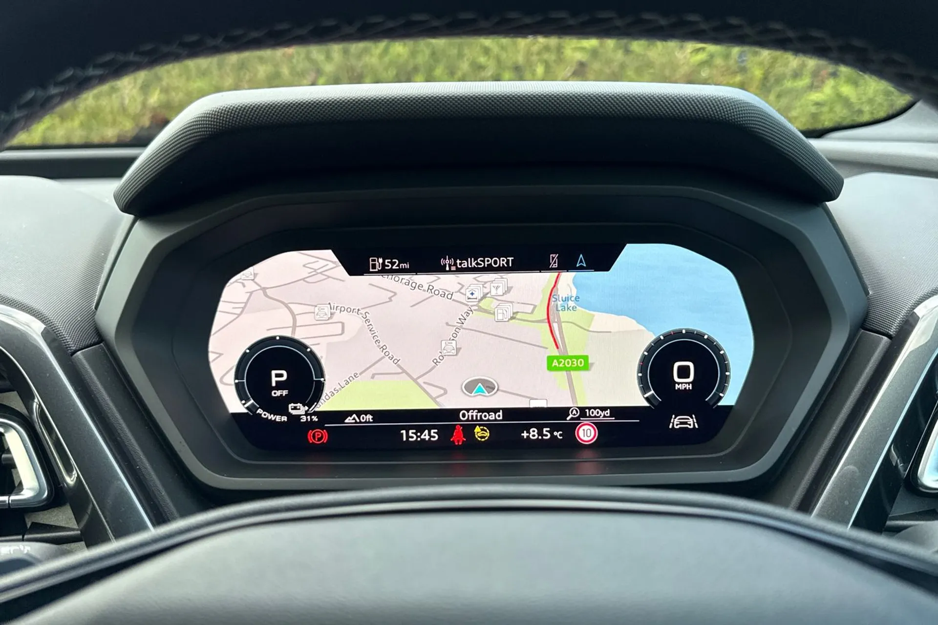 Audi Q4 thumbnail image number 4