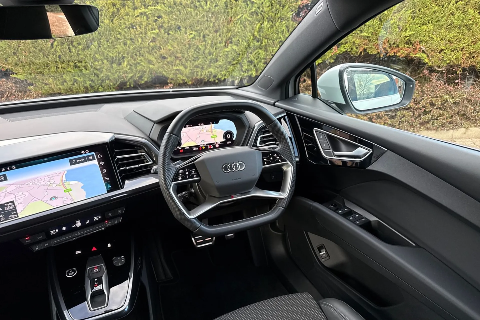 Audi Q4 thumbnail image number 49