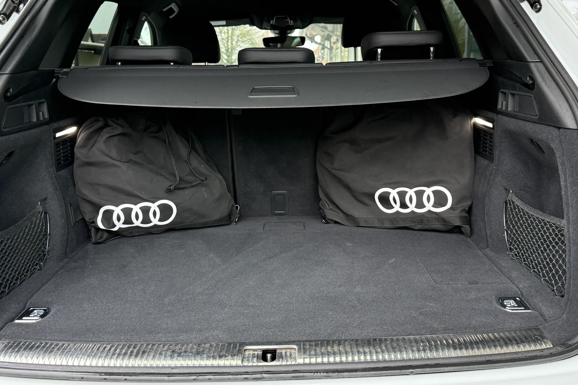 Audi Q5 thumbnail image number 35