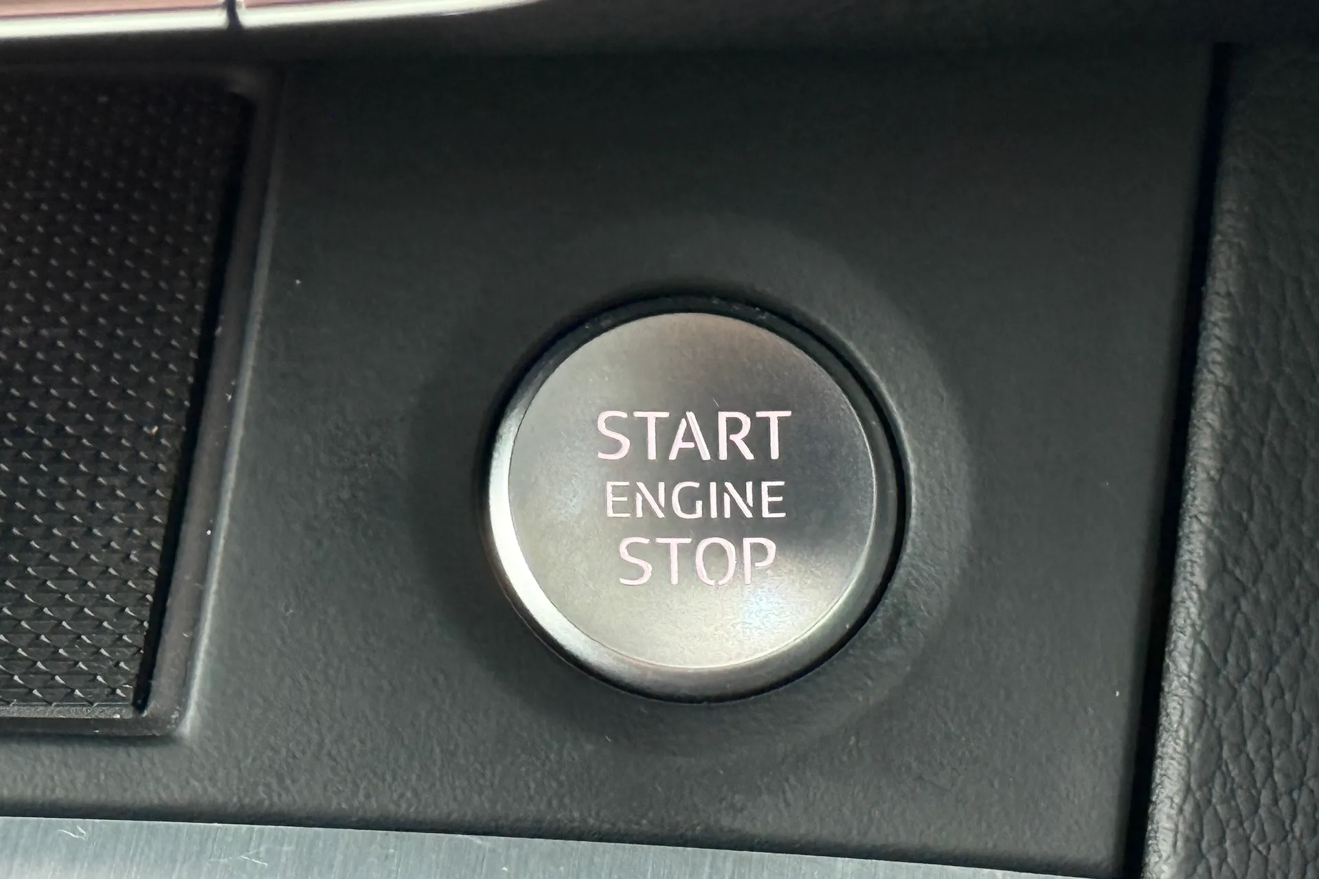 Audi Q5 thumbnail image number 17