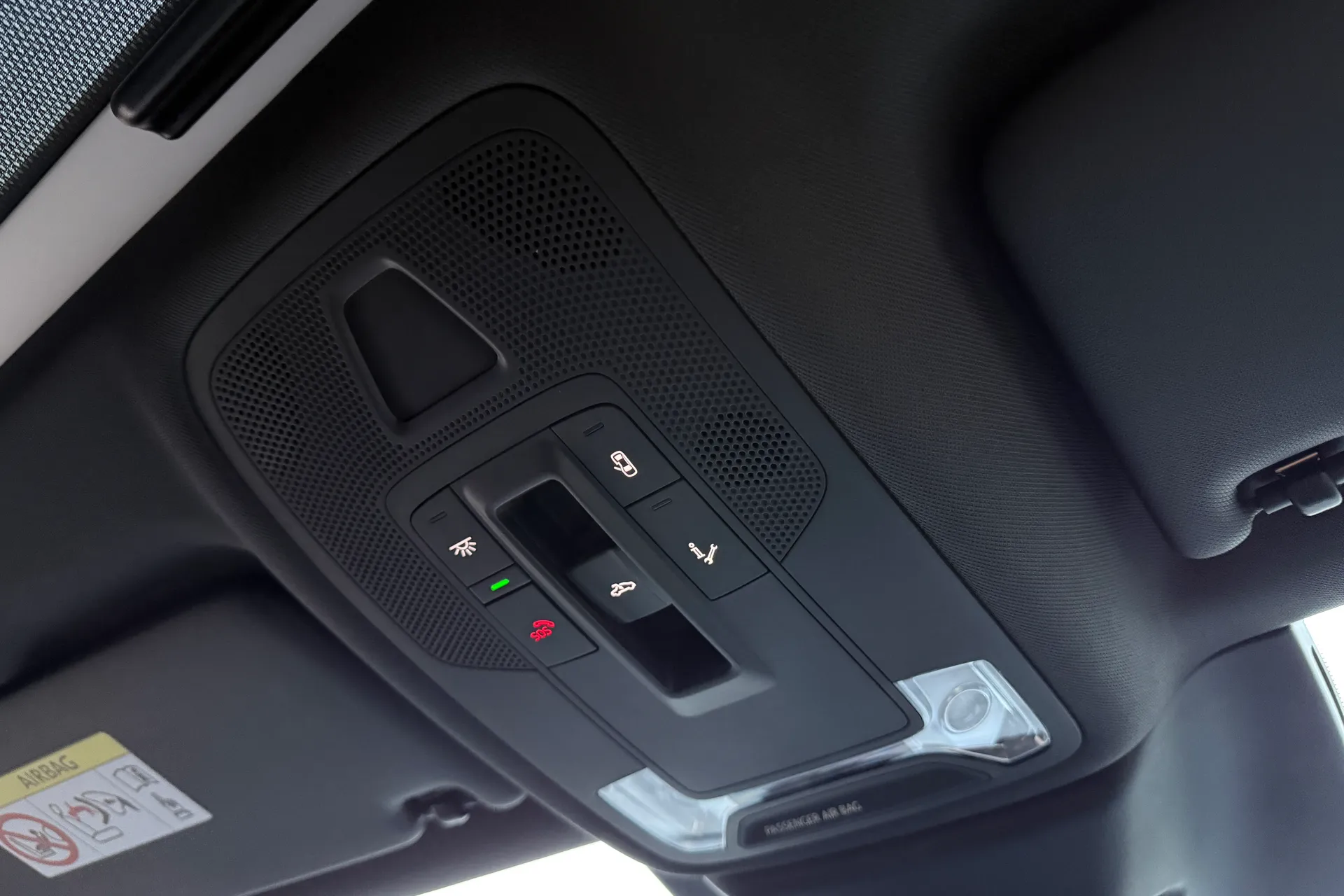 Audi RS3 thumbnail image number 24