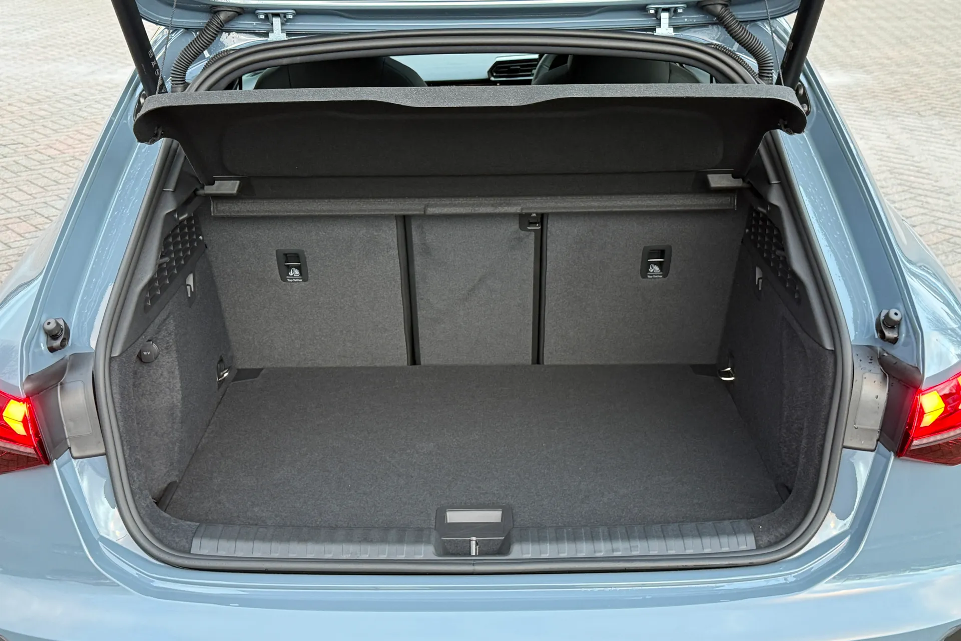 Audi RS3 thumbnail image number 42