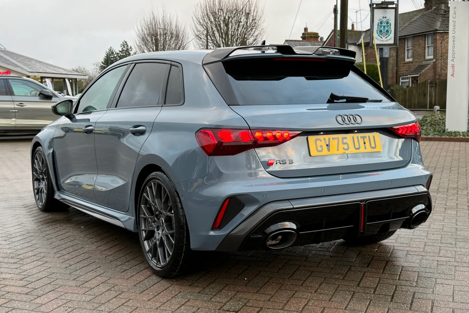 Audi RS3 thumbnail image number 41