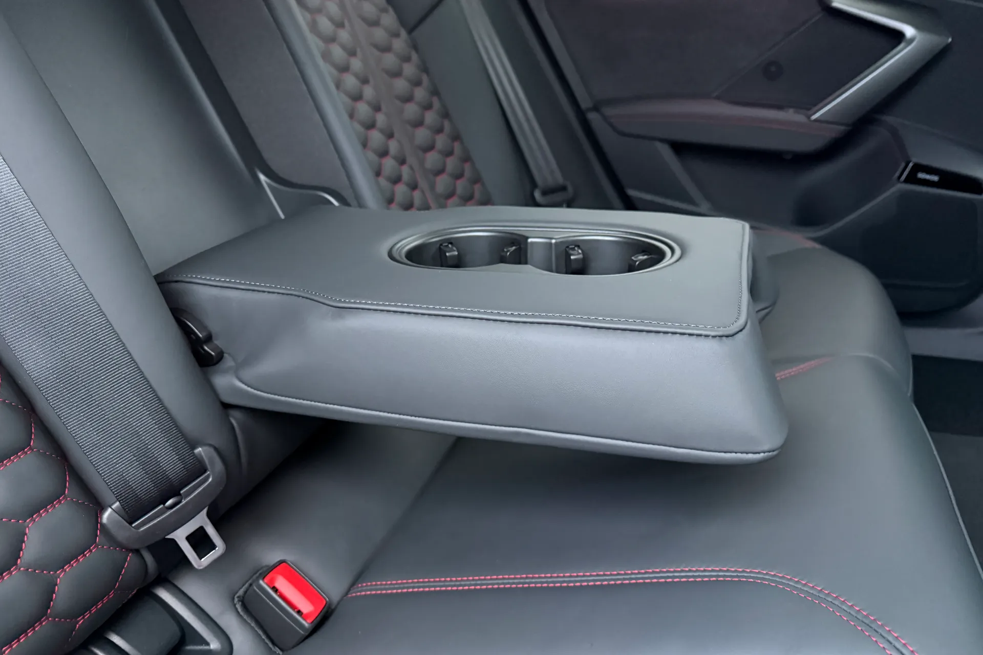 Audi RS3 thumbnail image number 54