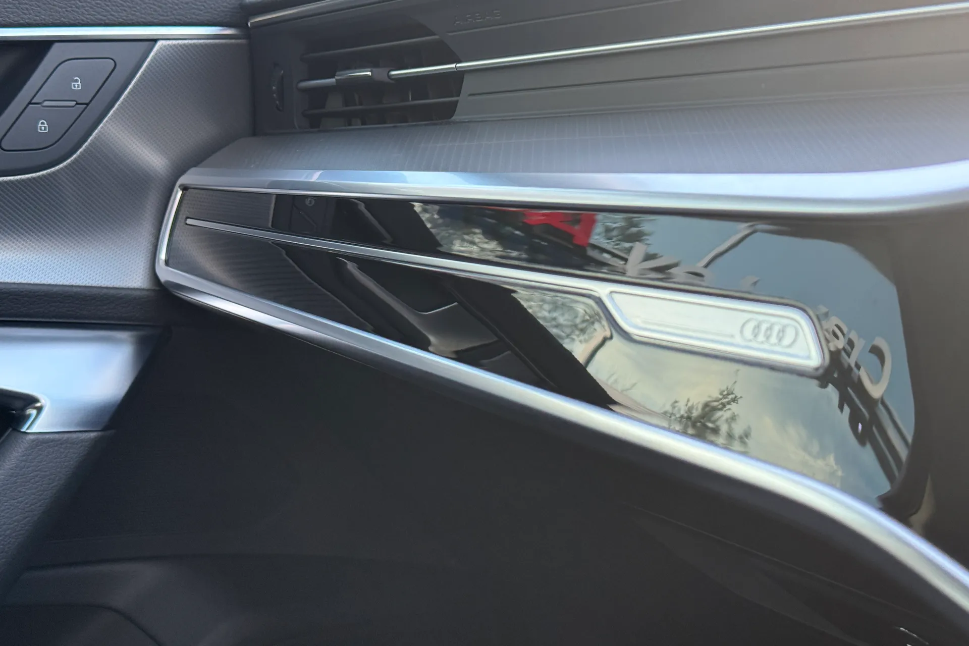 Audi A6 SPORT 40 TDI S-A thumbnail image number 22