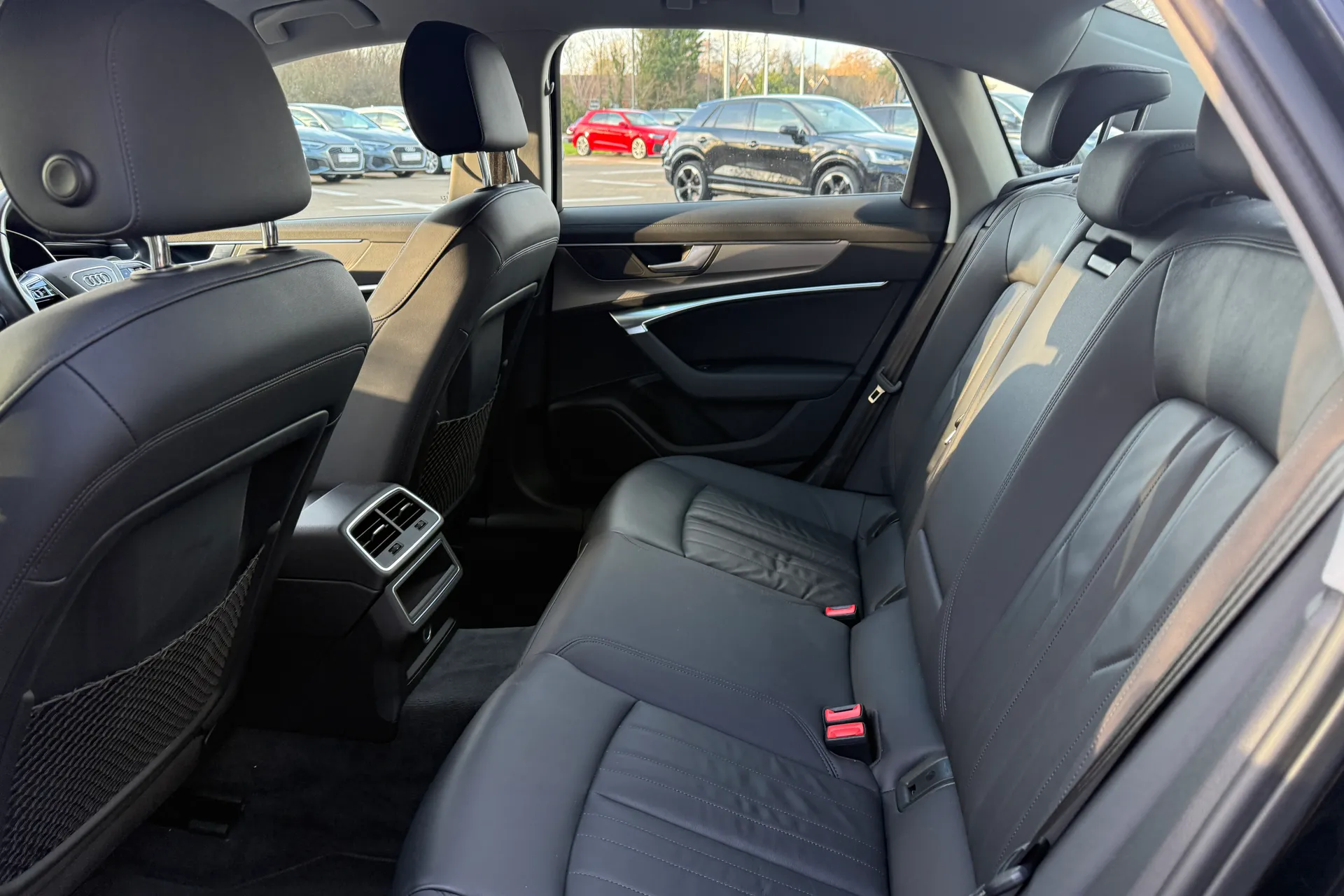 Audi A6 SPORT 40 TDI S-A thumbnail image number 43