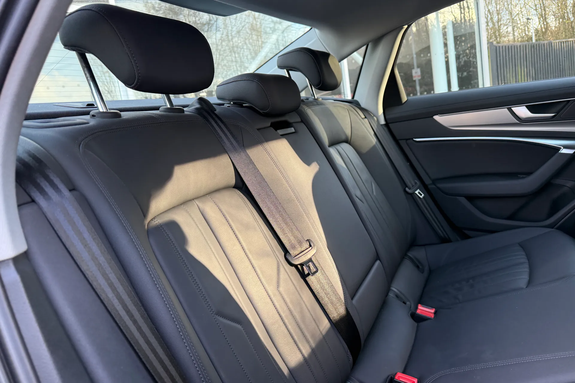 Audi A6 SPORT 40 TDI S-A thumbnail image number 26