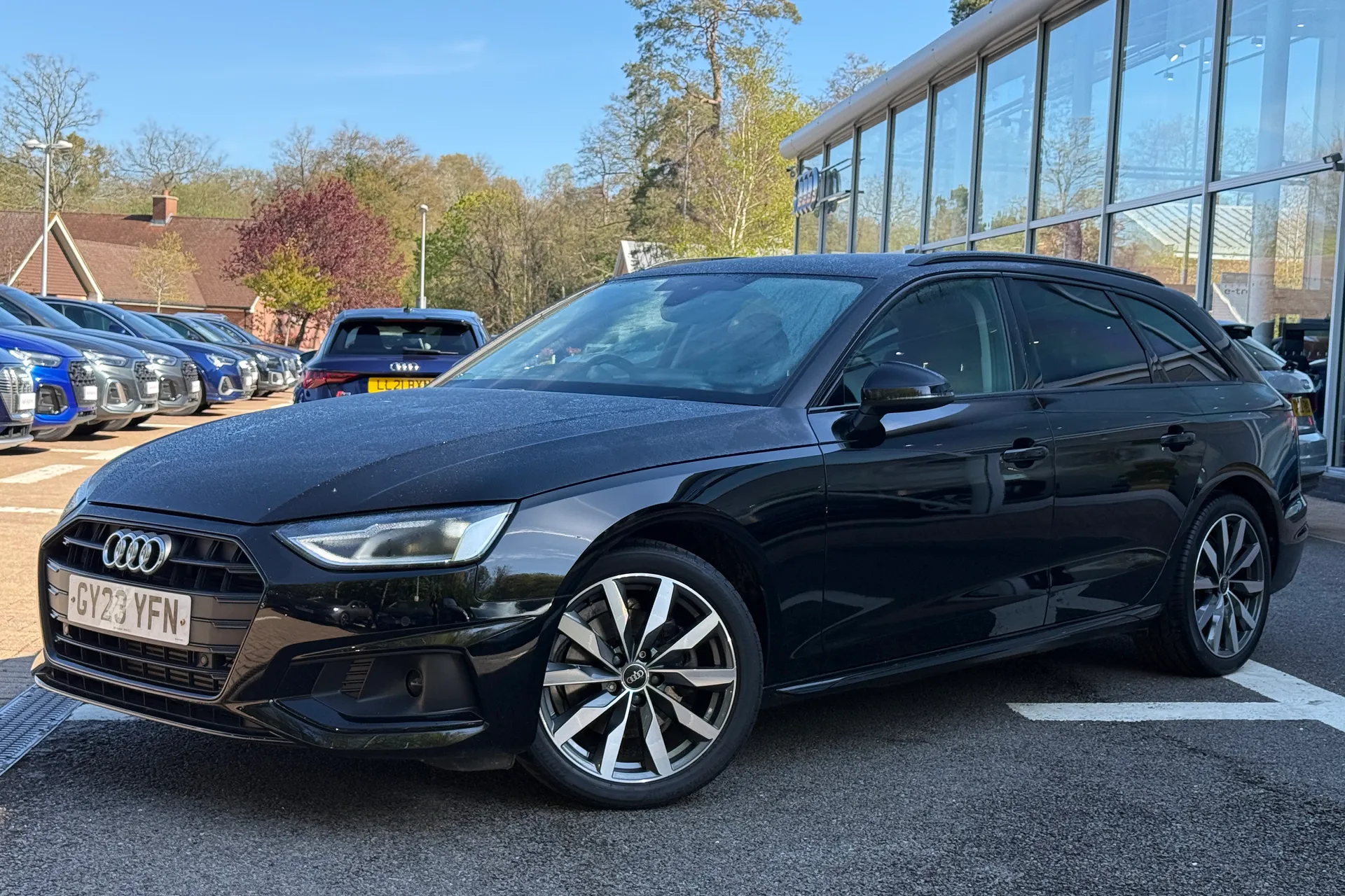 Audi A4 thumbnail image number 54