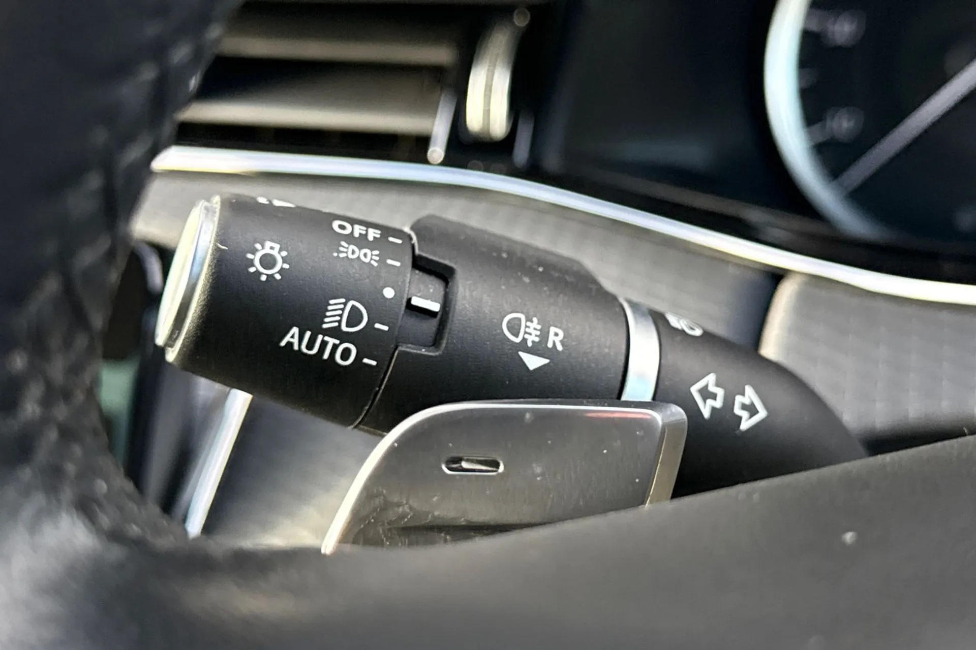 LAND ROVER RANGE ROVER EVOQUE thumbnail image number 60