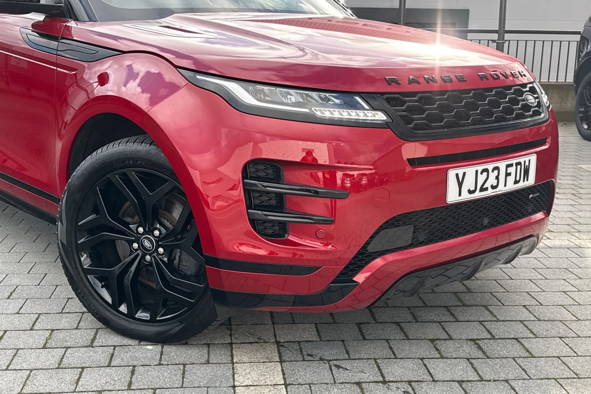 LAND ROVER RANGE ROVER EVOQUE thumbnail image number 18