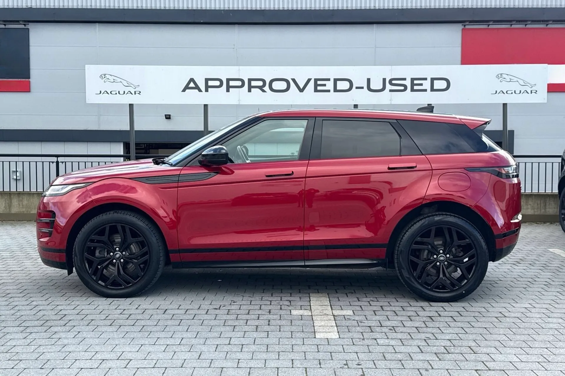 LAND ROVER RANGE ROVER EVOQUE thumbnail image number 15