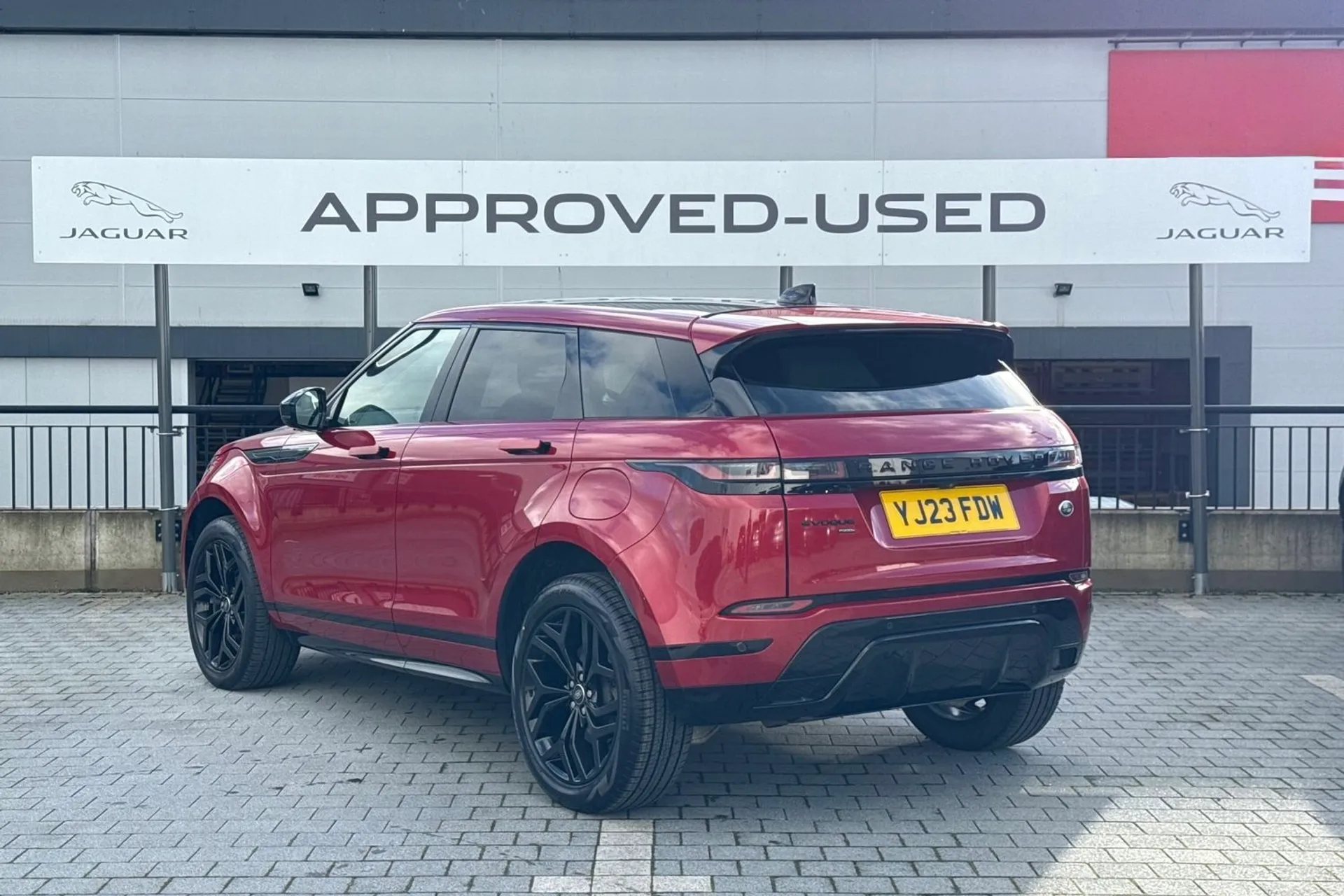 LAND ROVER RANGE ROVER EVOQUE thumbnail image number 11