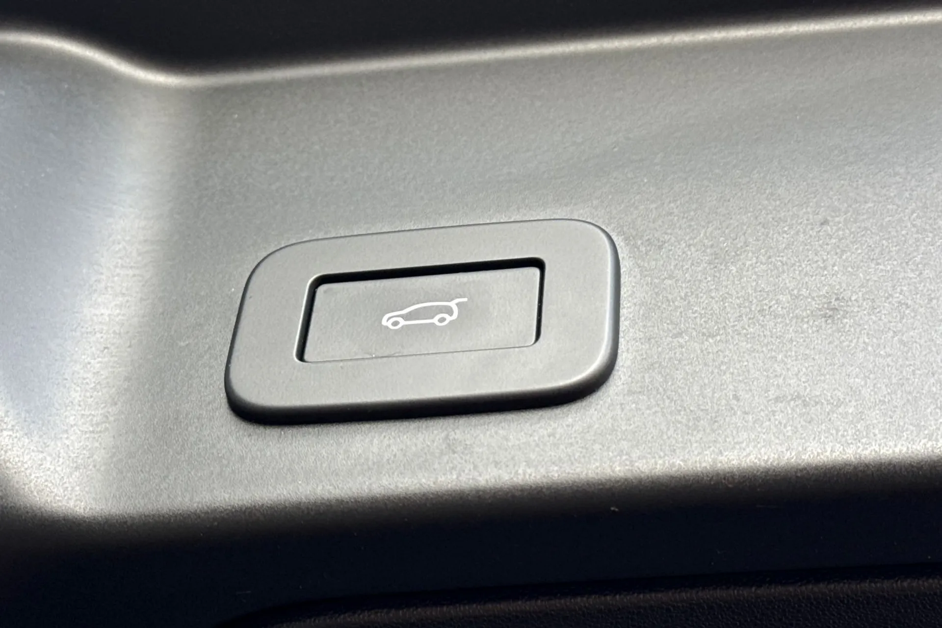 LAND ROVER RANGE ROVER EVOQUE thumbnail image number 33