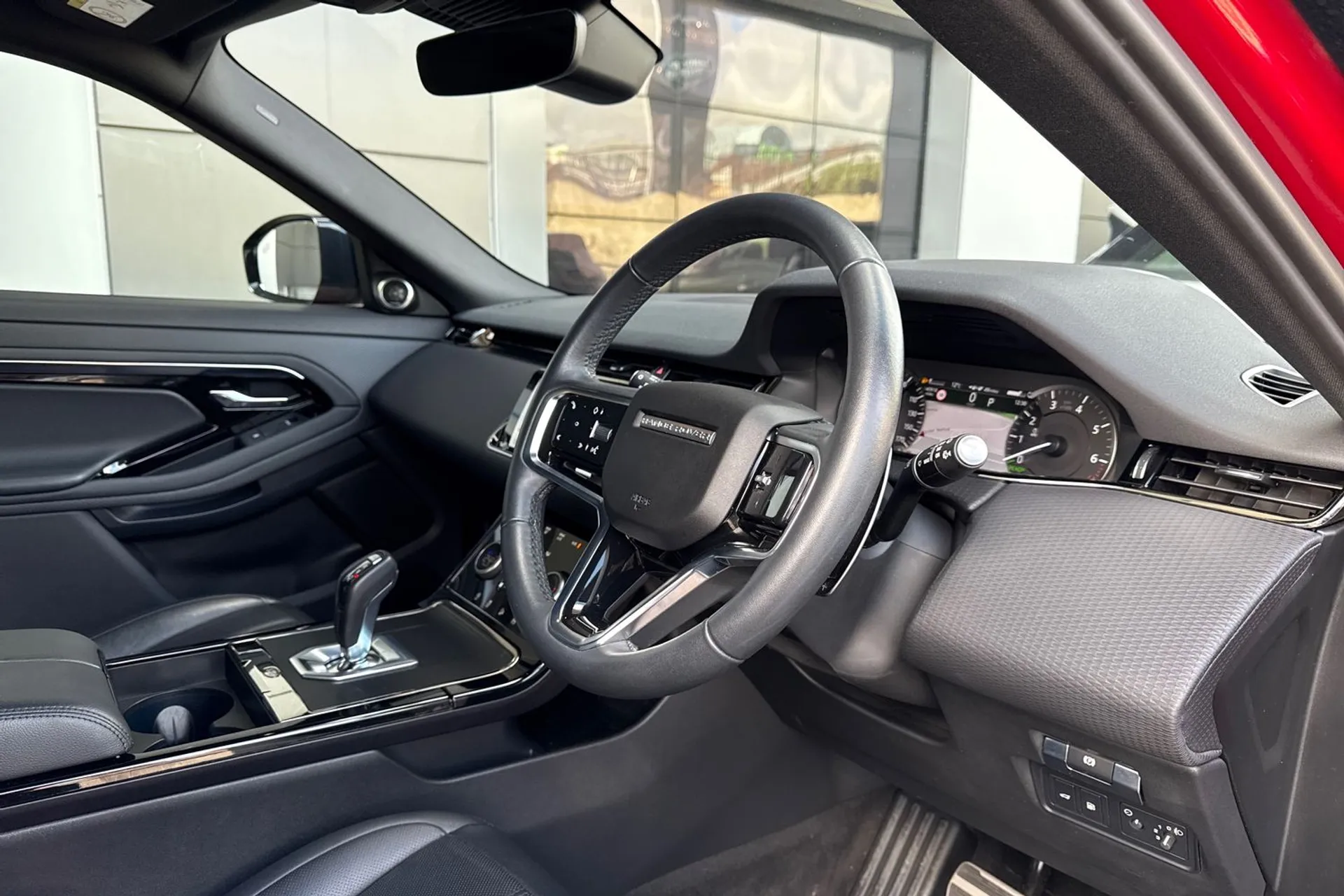 LAND ROVER RANGE ROVER EVOQUE thumbnail image number 20