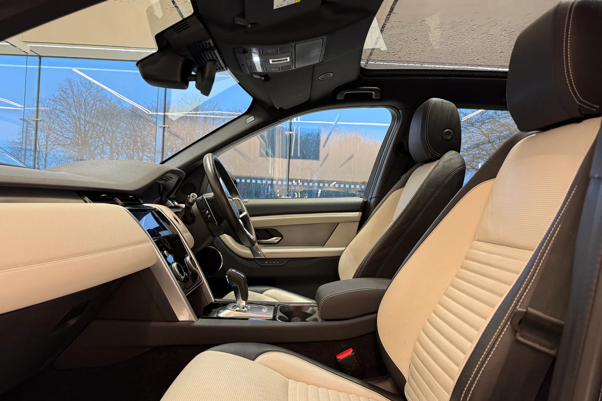 LAND ROVER DISCOVERY SPORT thumbnail image number 35