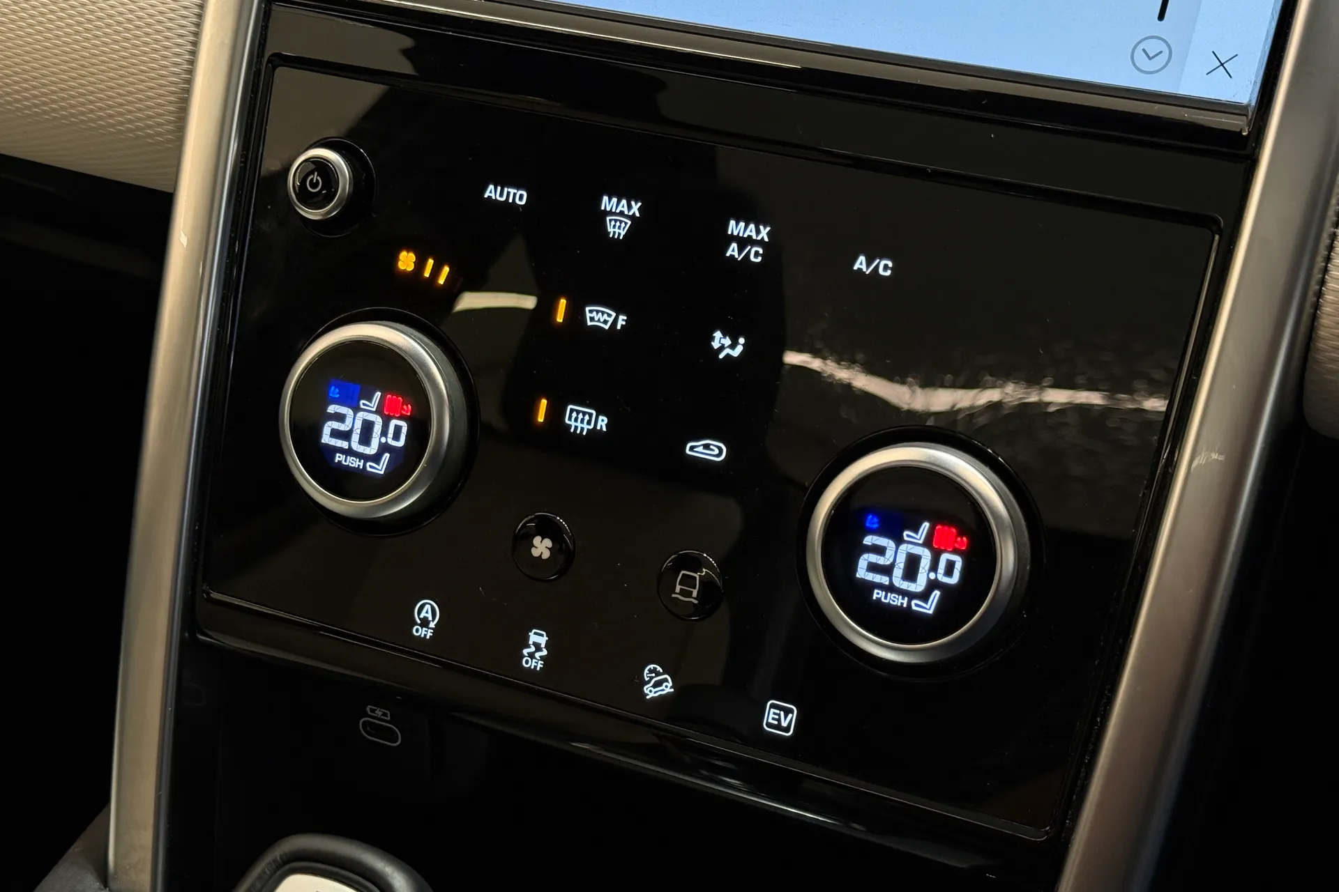 LAND ROVER DISCOVERY SPORT thumbnail image number 23