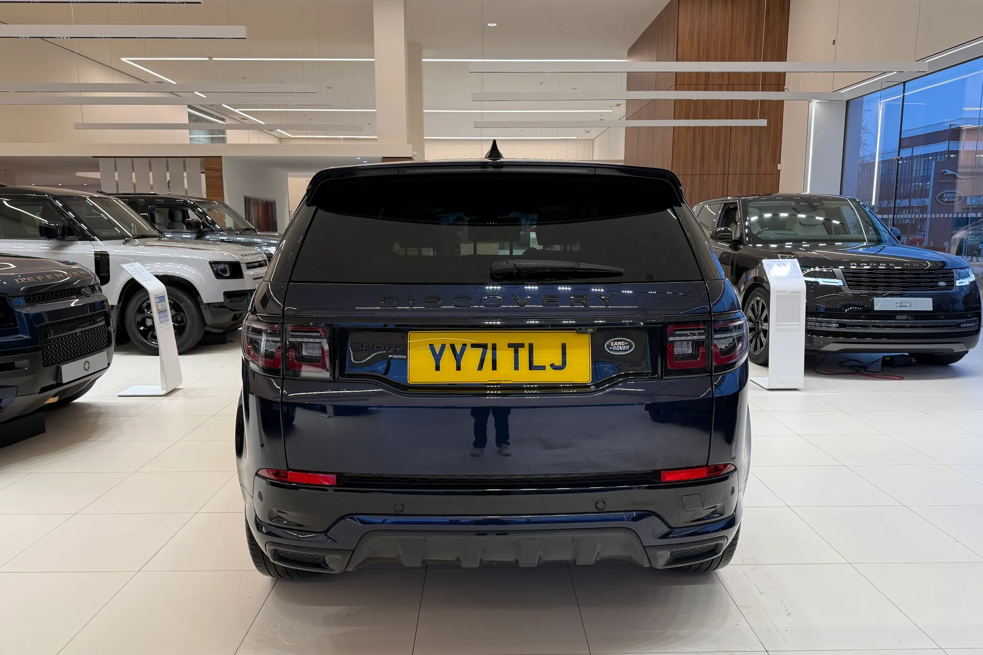 LAND ROVER DISCOVERY SPORT thumbnail image number 12