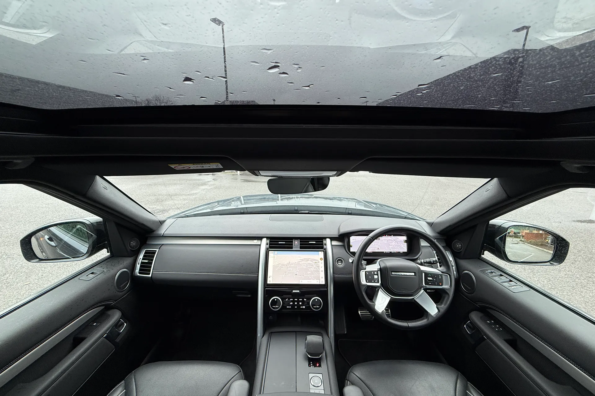 LAND ROVER DISCOVERY thumbnail image number 4