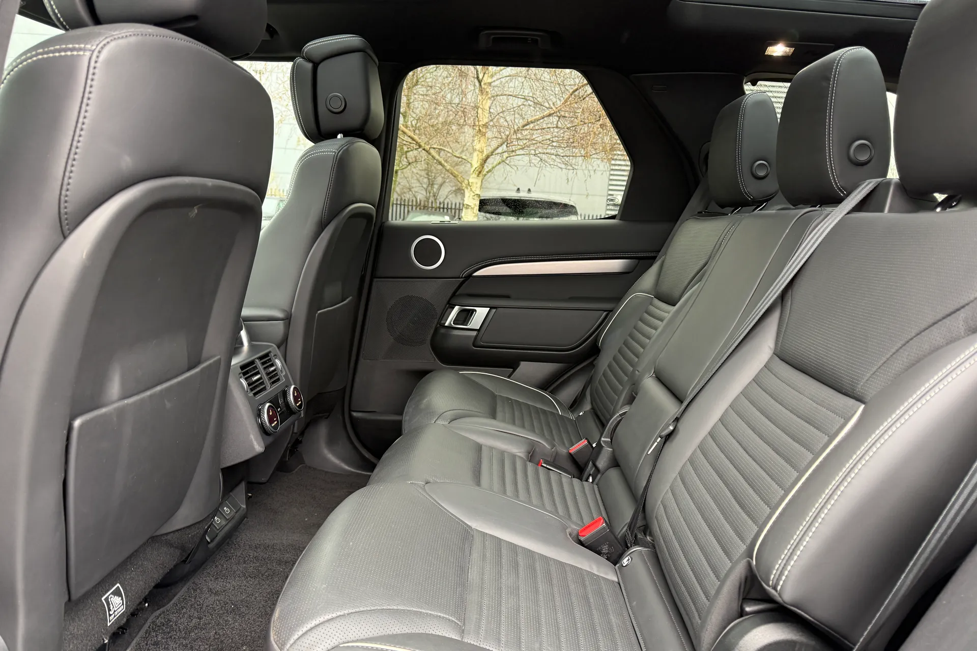 LAND ROVER DISCOVERY thumbnail image number 42