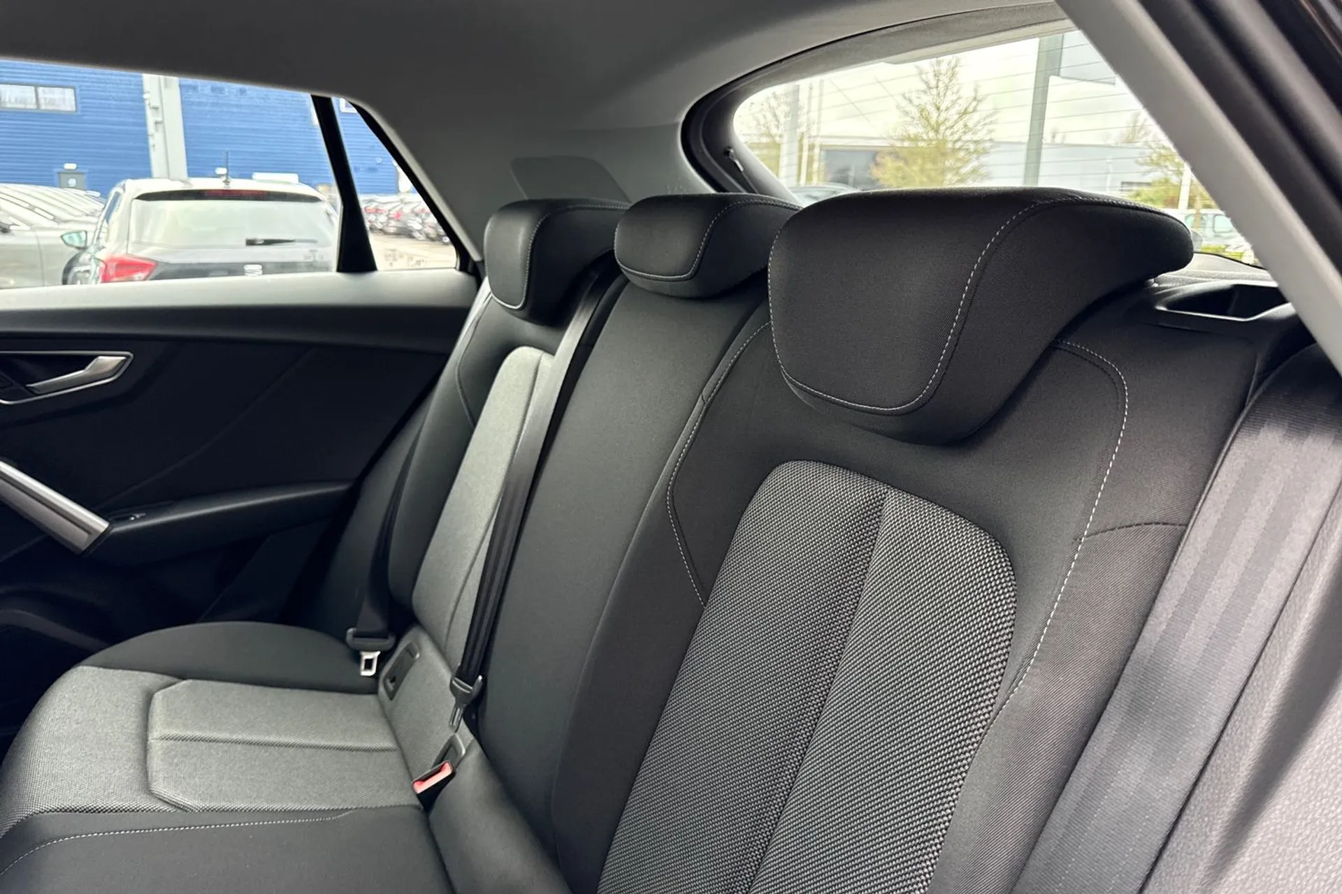 Audi Q2 thumbnail image number 42