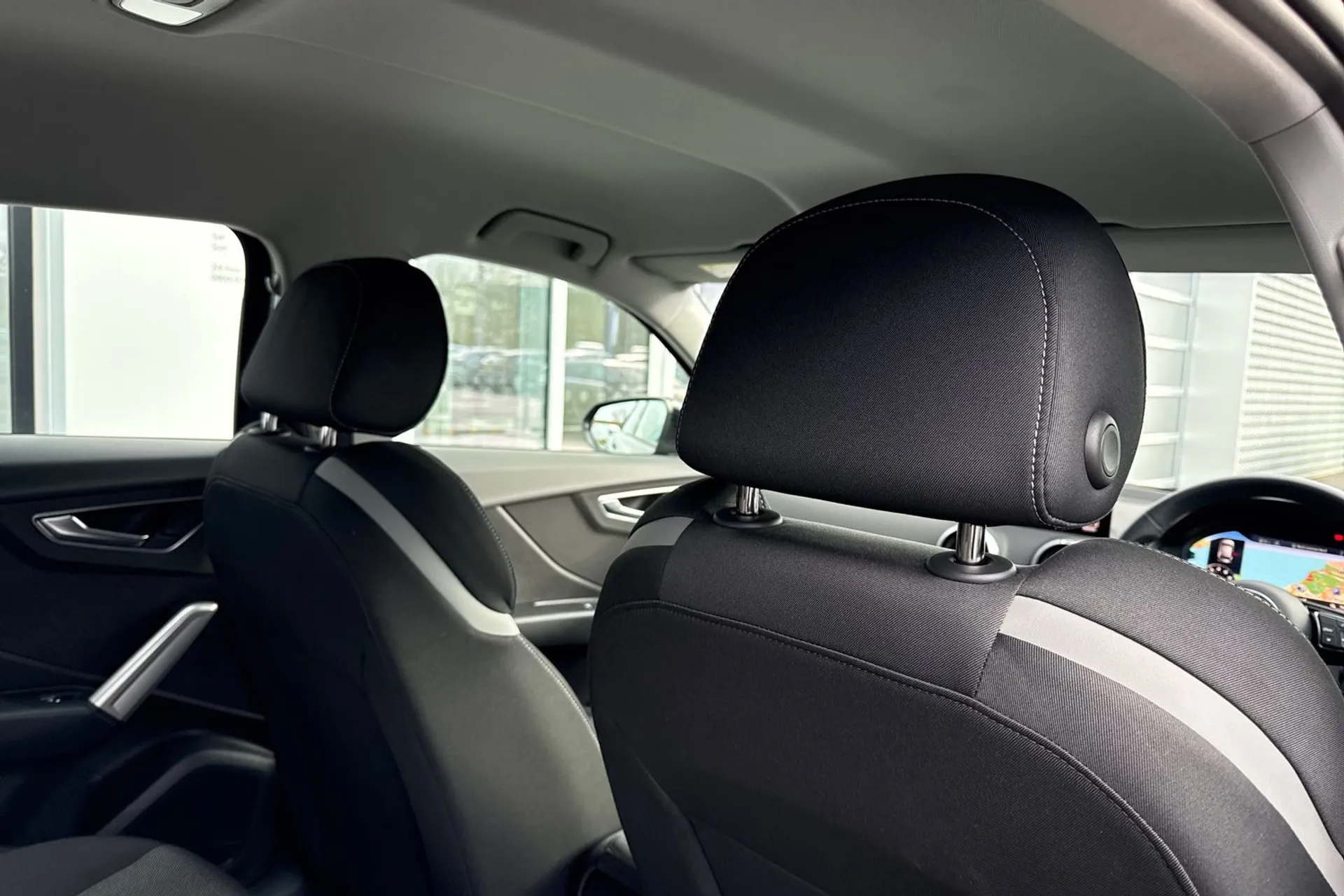 Audi Q2 thumbnail image number 37