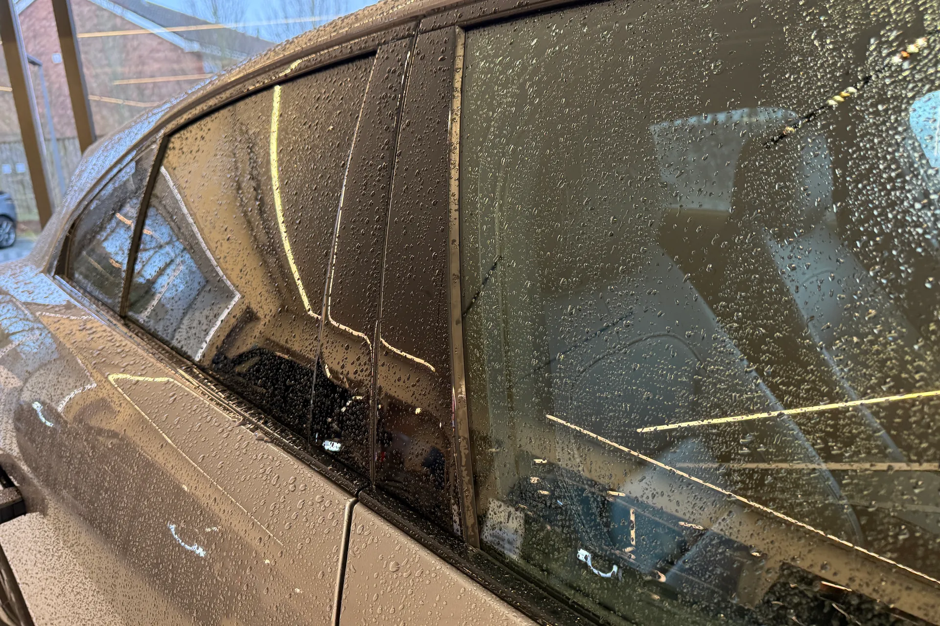 Jaguar I-PACE thumbnail image number 24