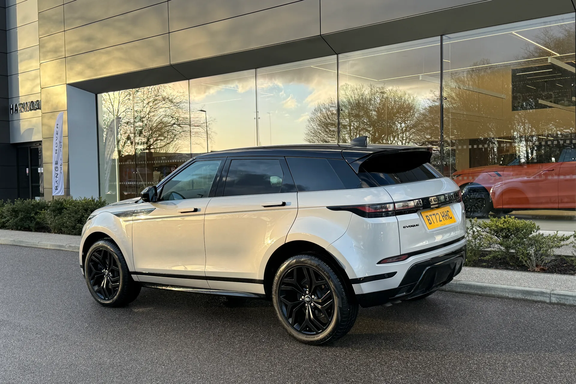 LAND ROVER RANGE ROVER EVOQUE thumbnail image number 12