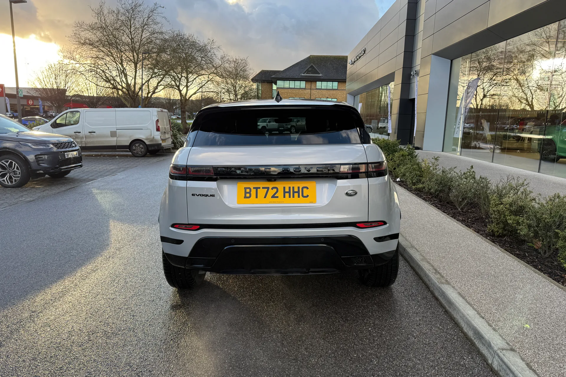 LAND ROVER RANGE ROVER EVOQUE thumbnail image number 10