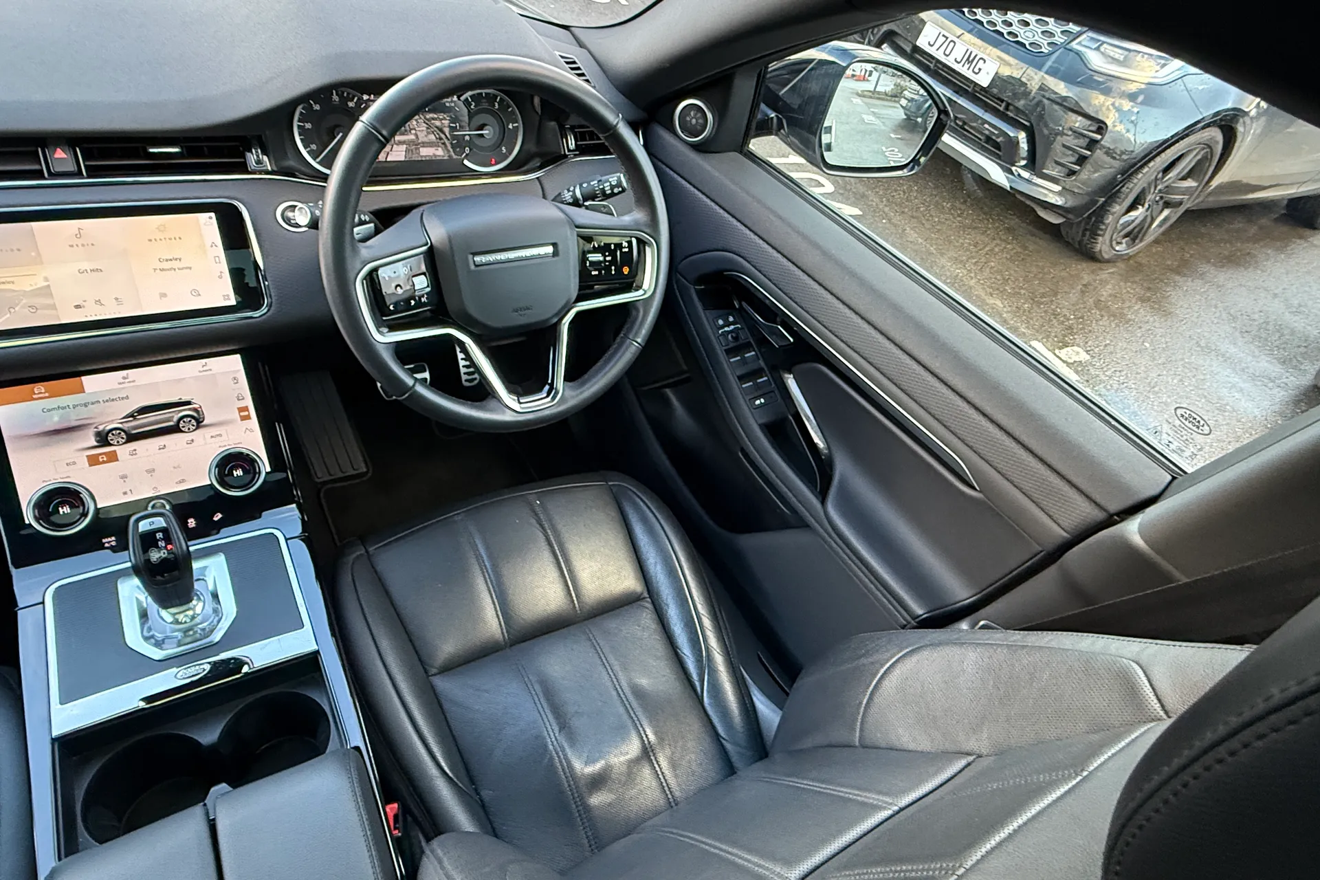 LAND ROVER RANGE ROVER EVOQUE thumbnail image number 18