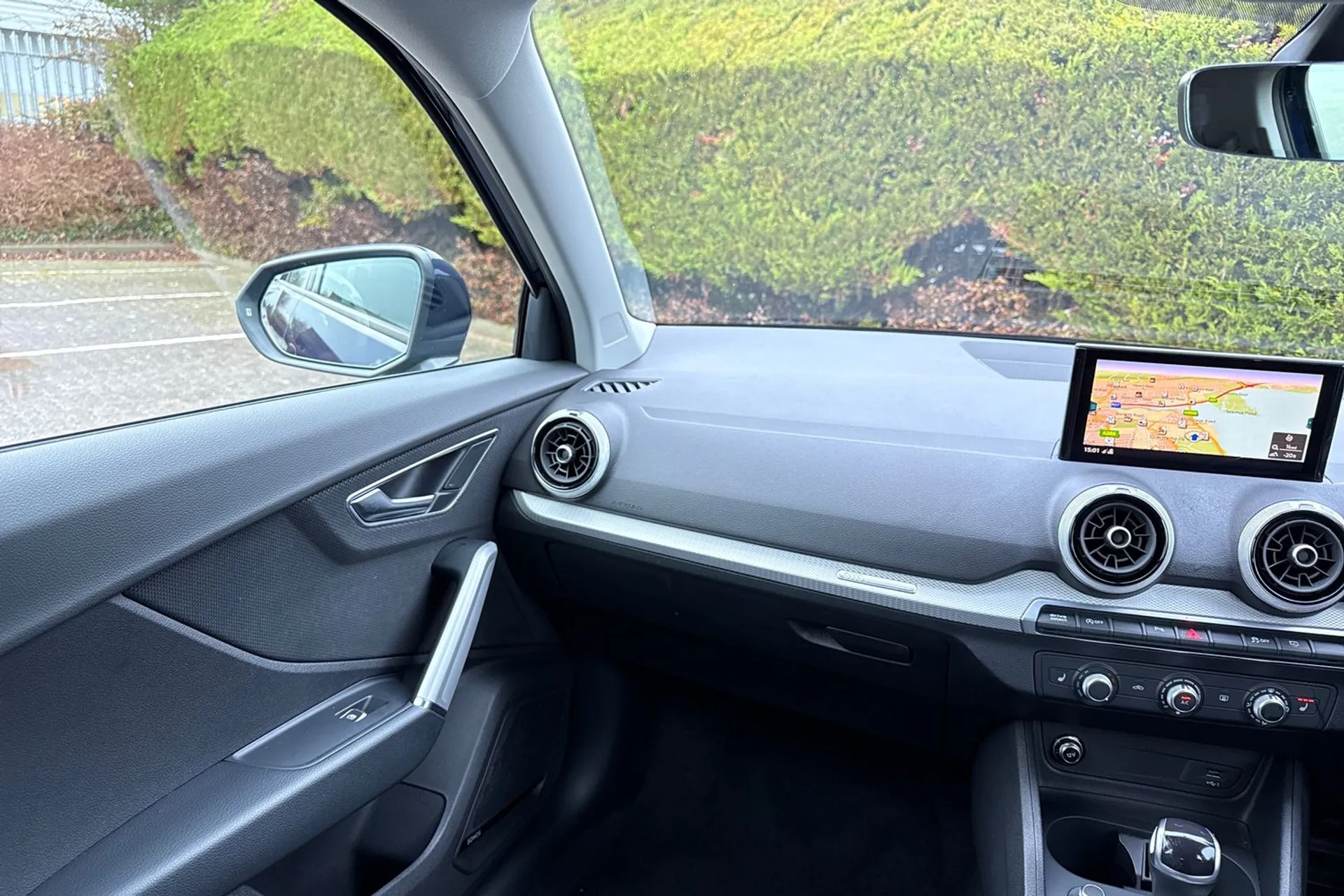 Audi Q2 thumbnail image number 42