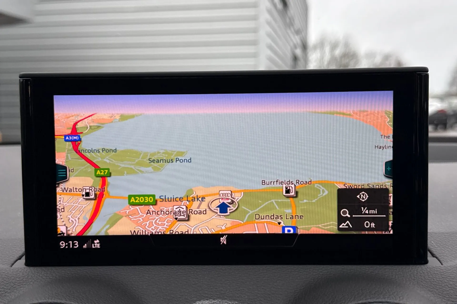 Audi Q2 thumbnail image number 11