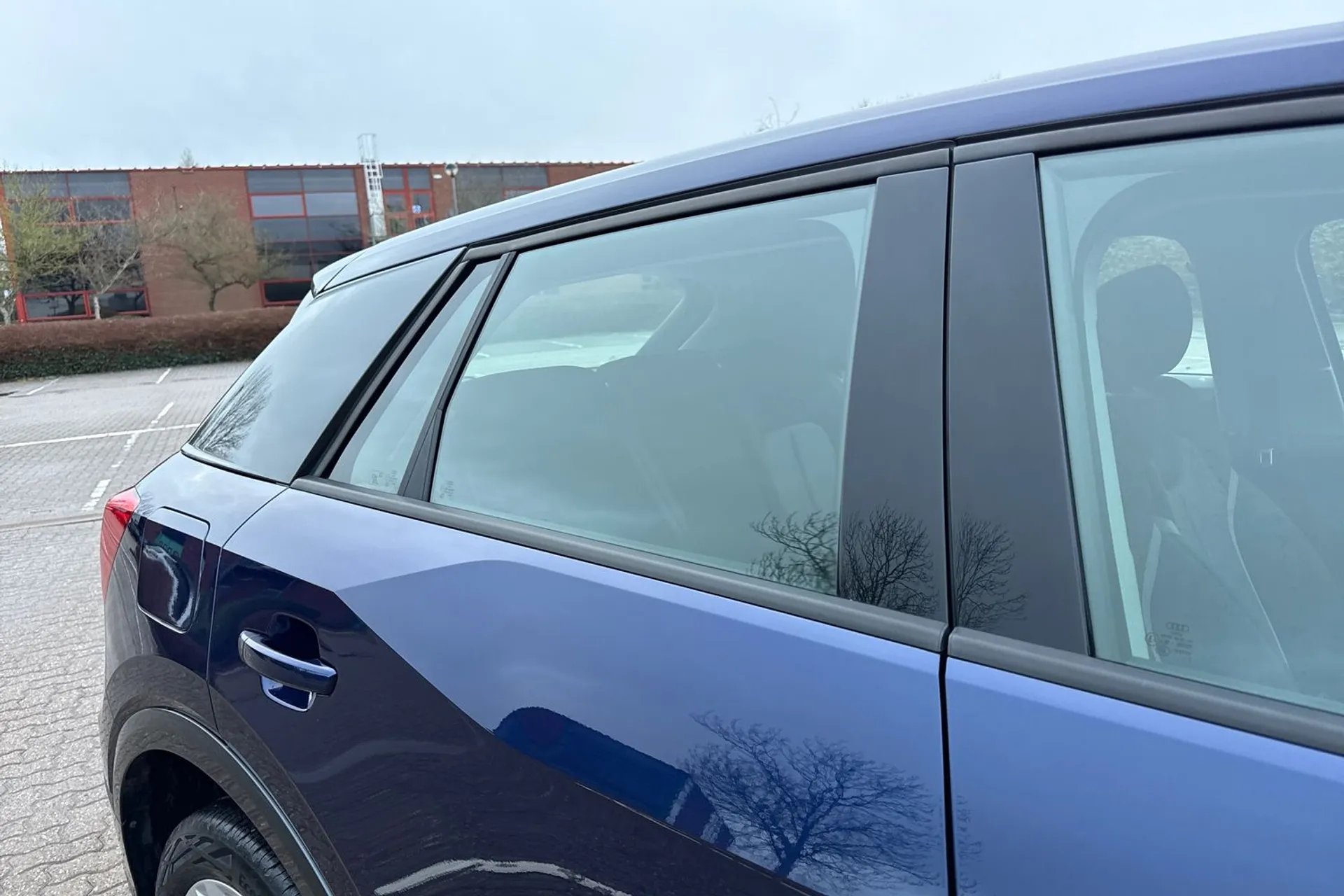 Audi Q2 thumbnail image number 25