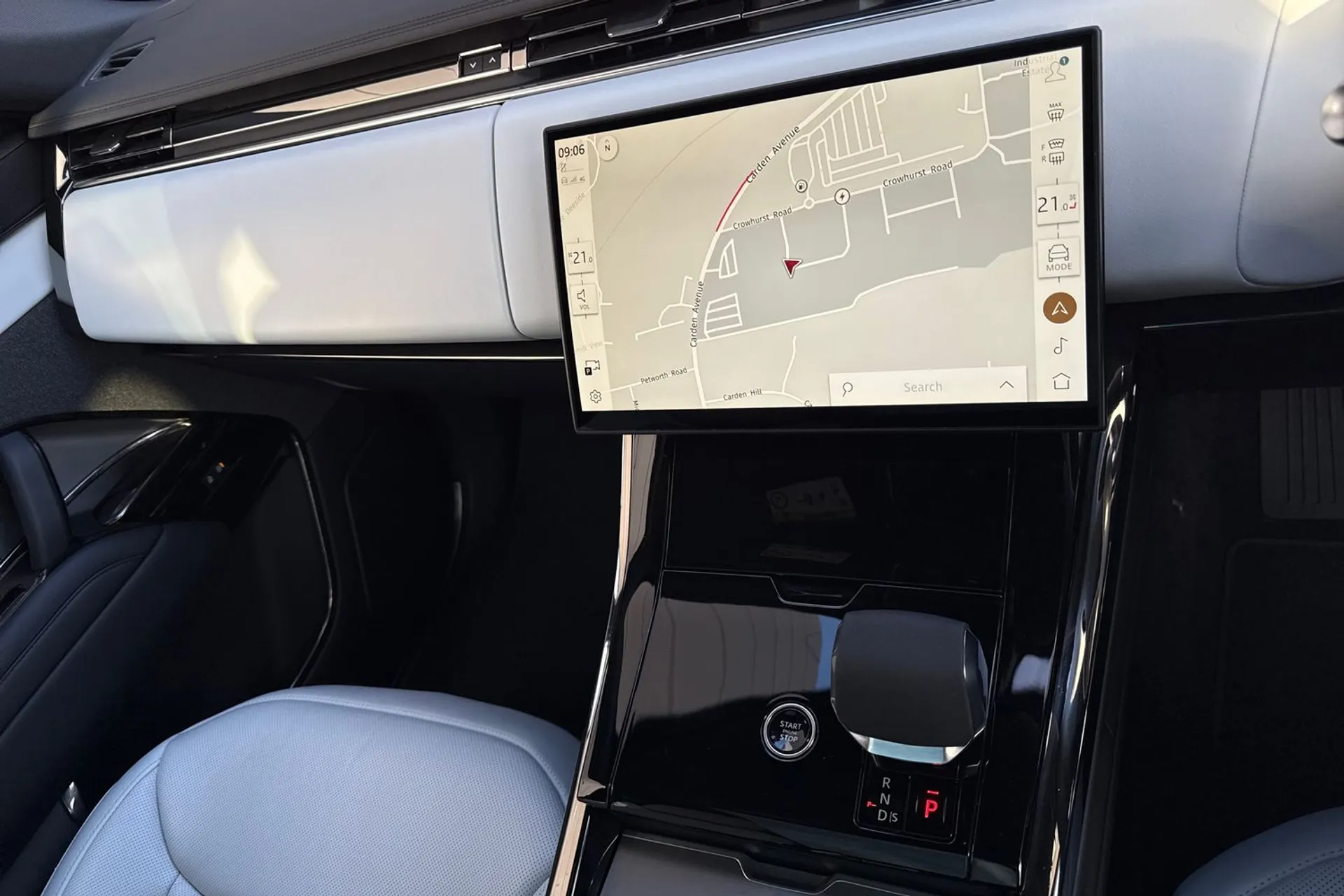 LAND ROVER RANGE ROVER SPORT thumbnail image number 27