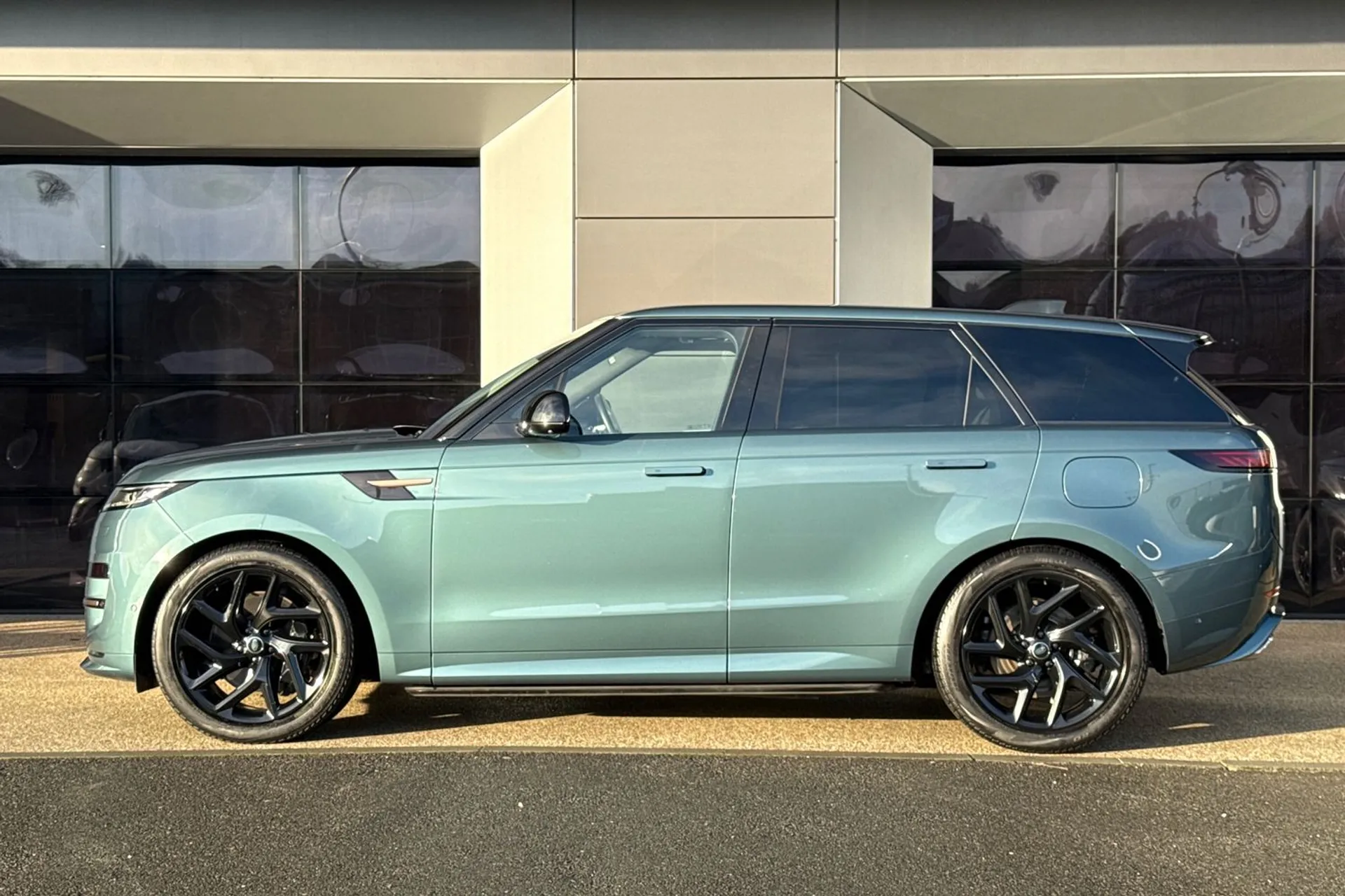 LAND ROVER RANGE ROVER SPORT thumbnail image number 12