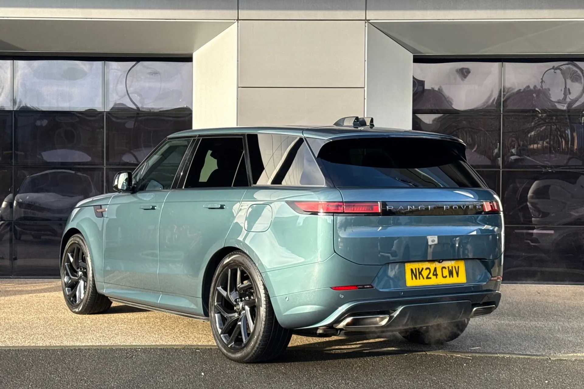 LAND ROVER RANGE ROVER SPORT thumbnail image number 11