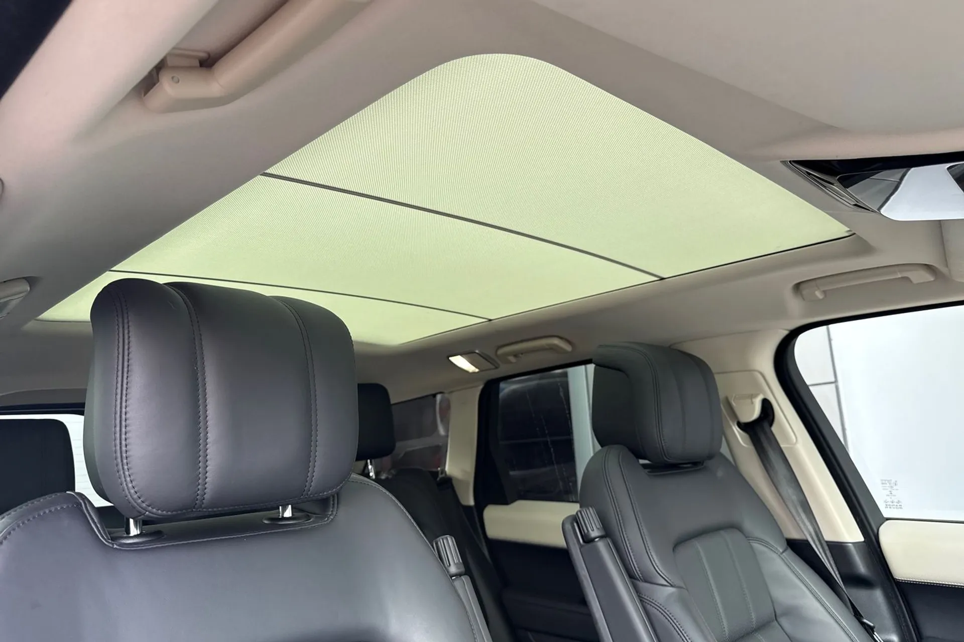 LAND ROVER RANGE ROVER SPORT thumbnail image number 9