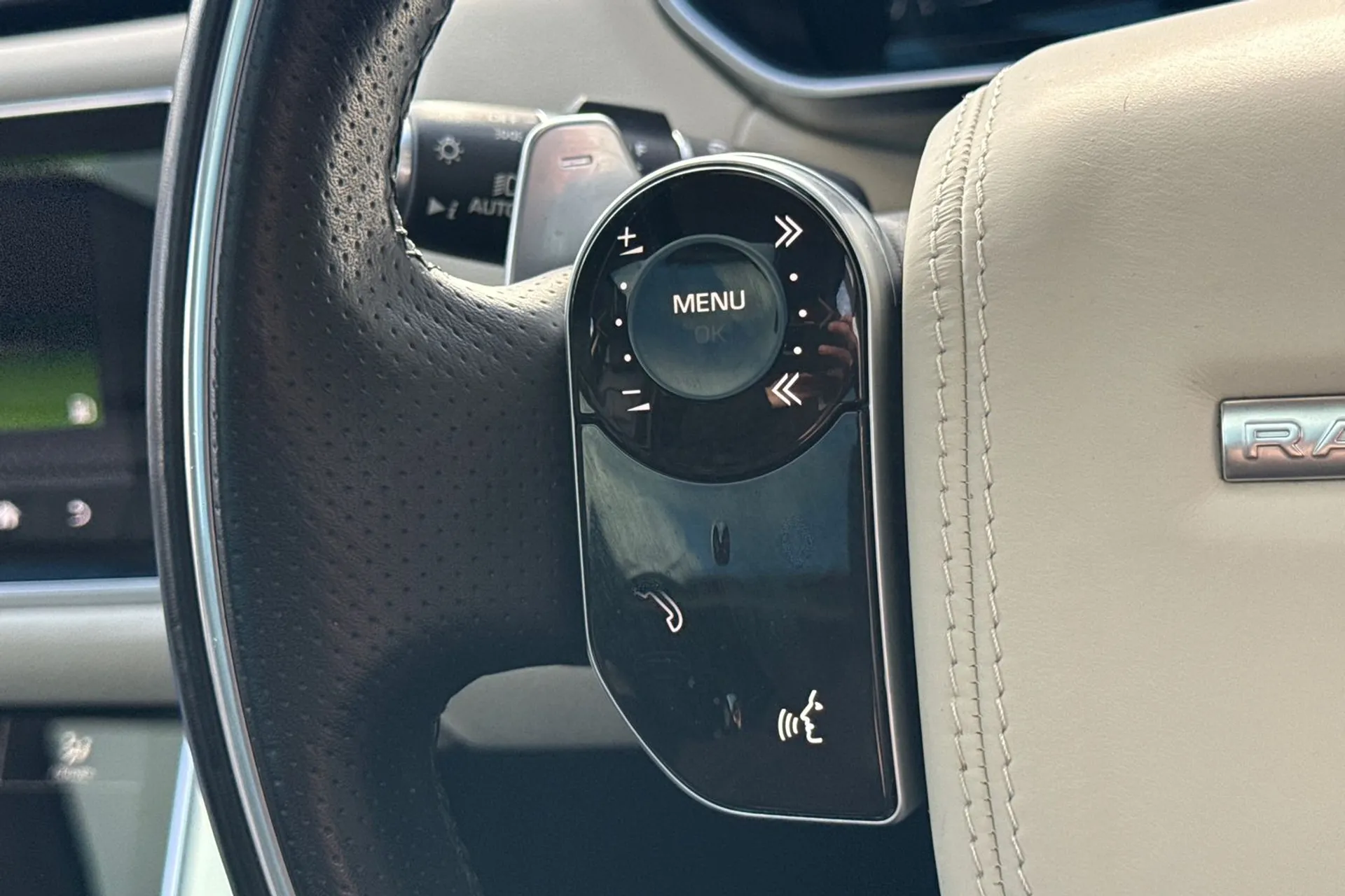 LAND ROVER RANGE ROVER SPORT thumbnail image number 29