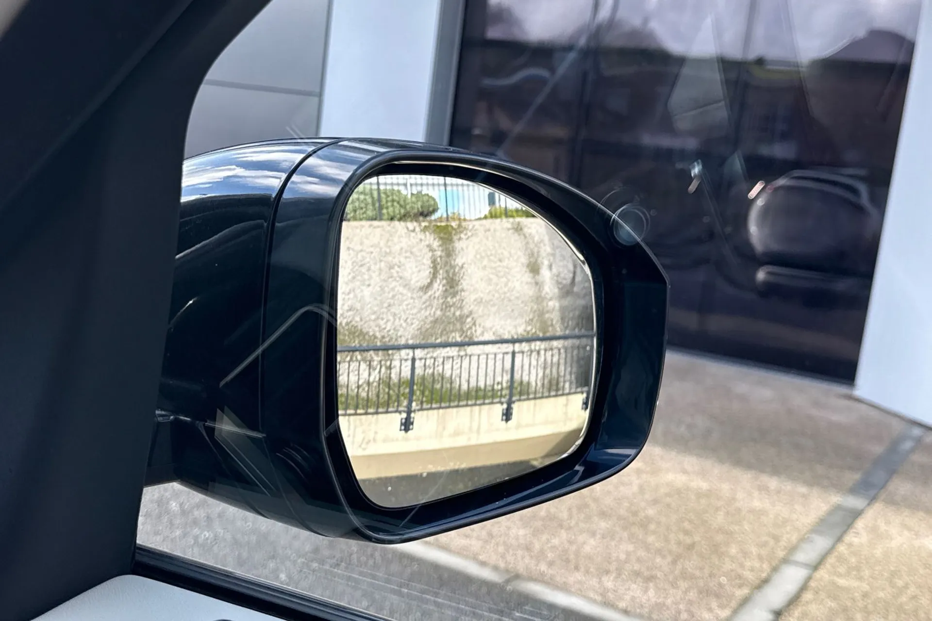 LAND ROVER RANGE ROVER SPORT thumbnail image number 57