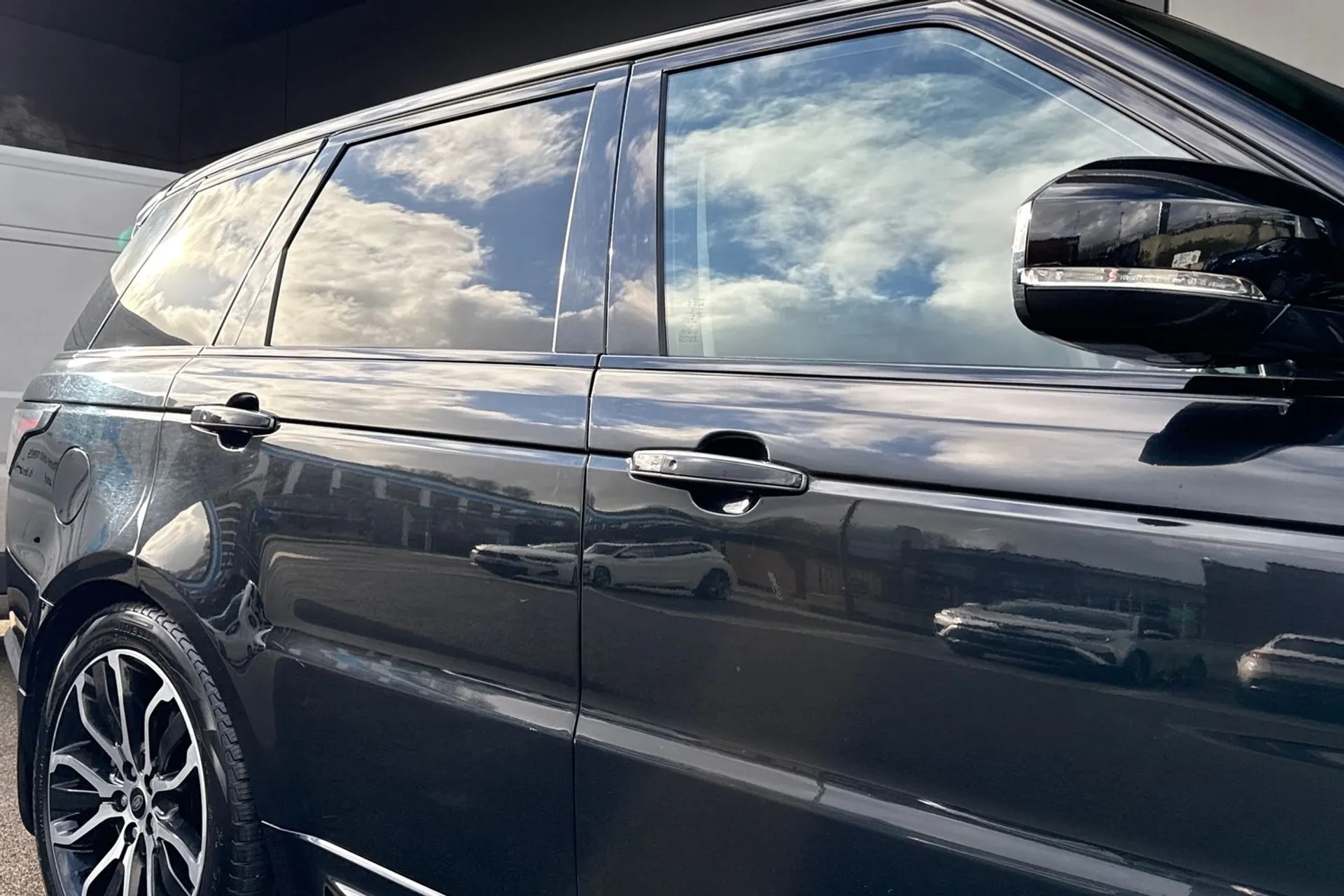 LAND ROVER RANGE ROVER SPORT thumbnail image number 31