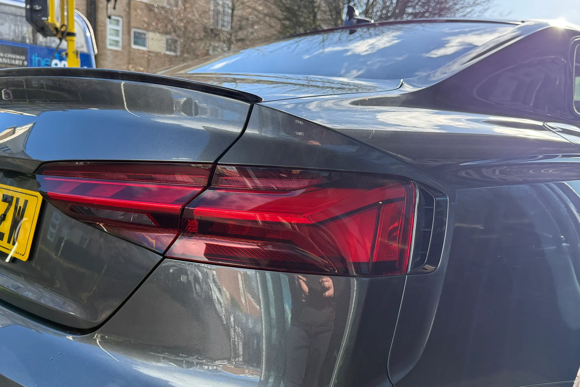 Audi RS5 thumbnail image number 63