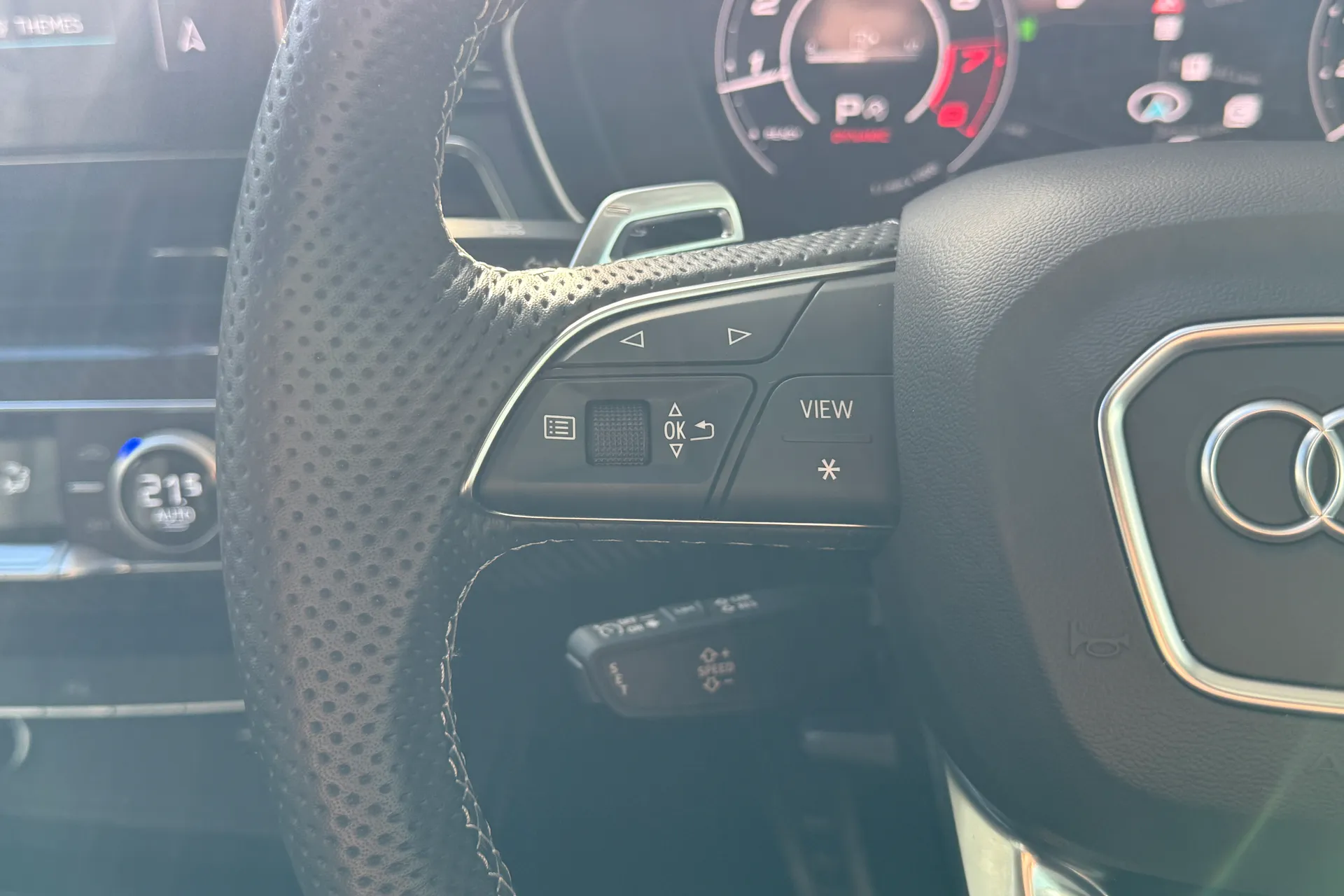 Audi RS5 thumbnail image number 18