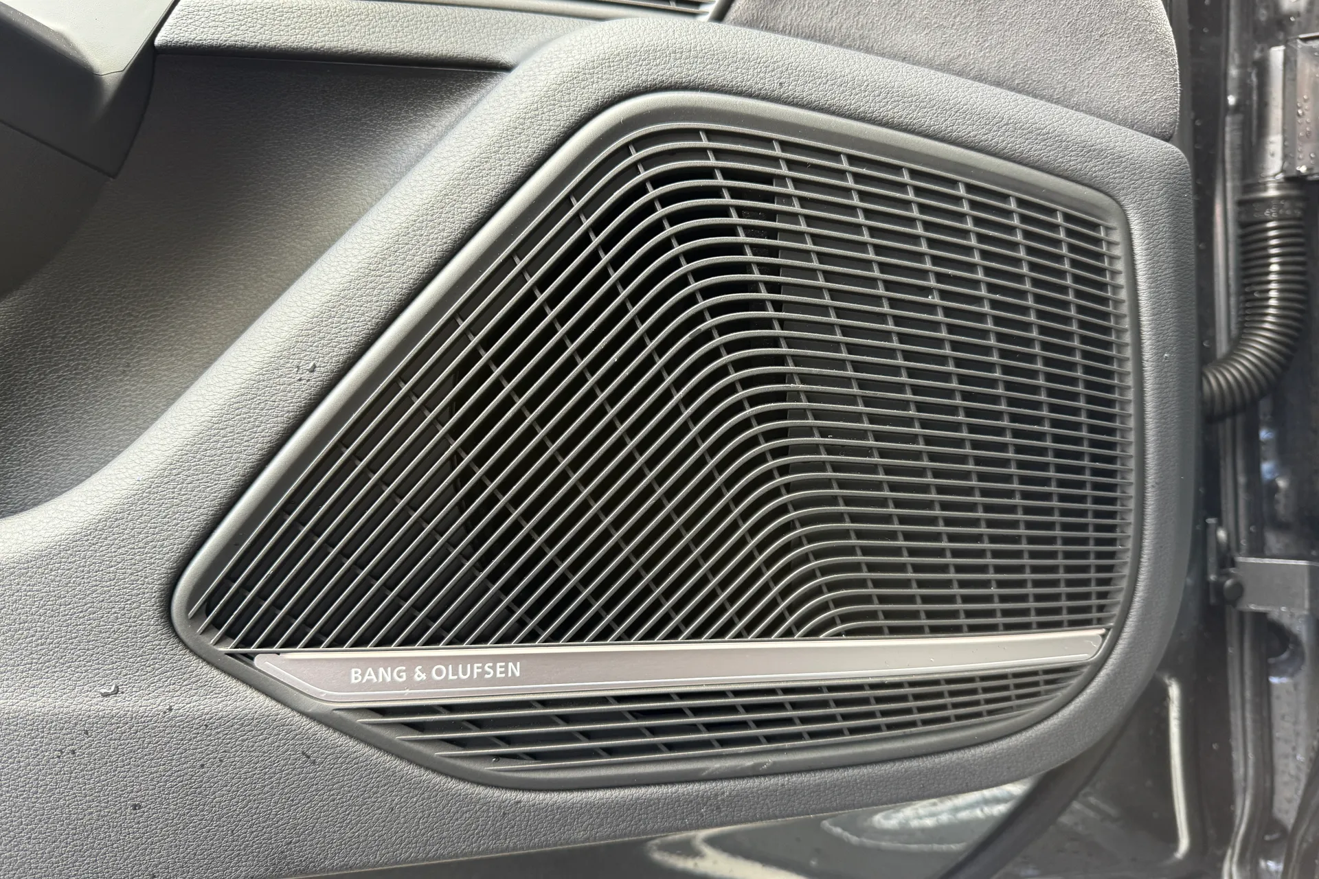 Audi RS5 thumbnail image number 42