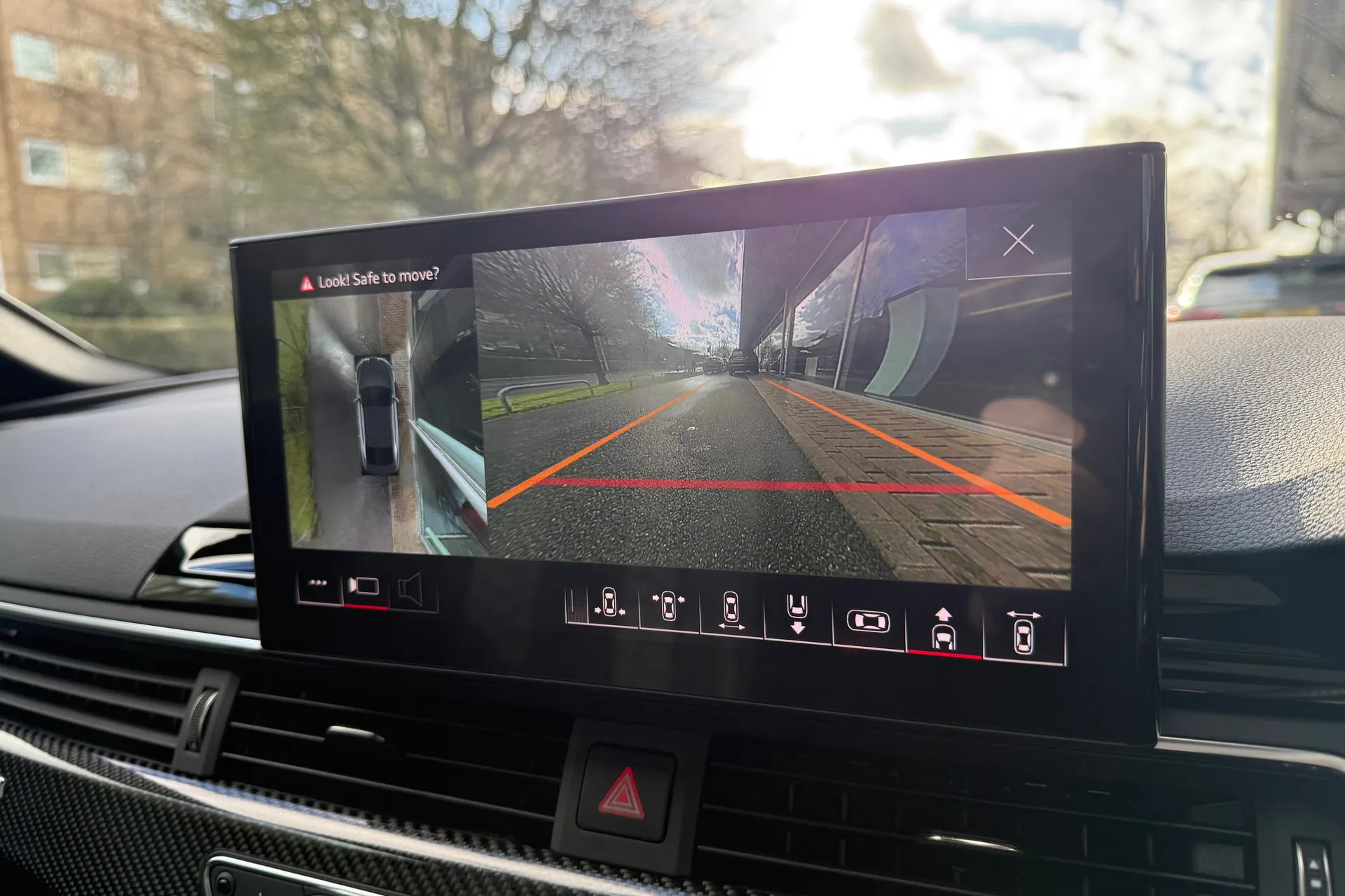 Audi RS5 thumbnail image number 11