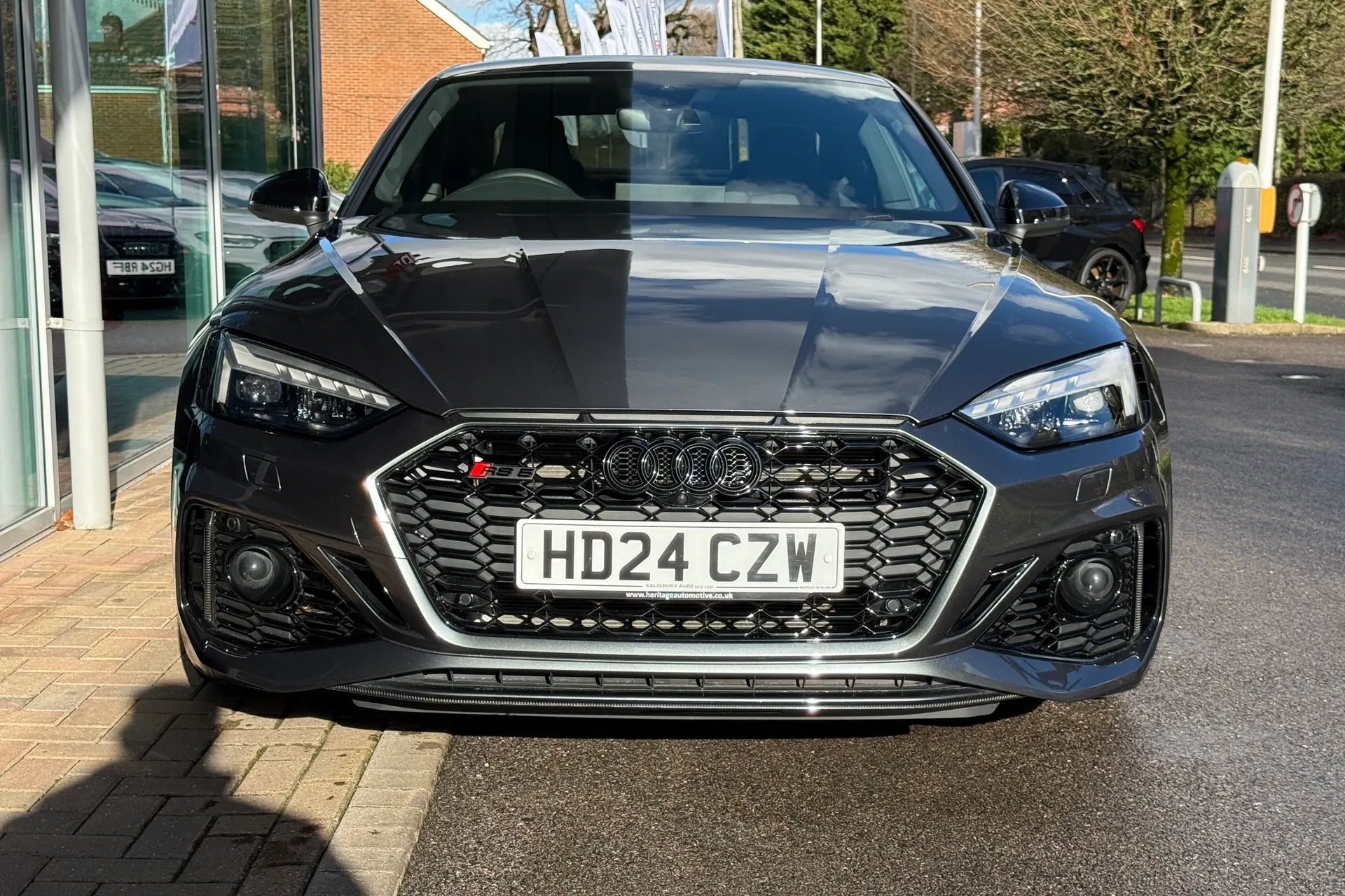 Audi RS5 thumbnail image number 81