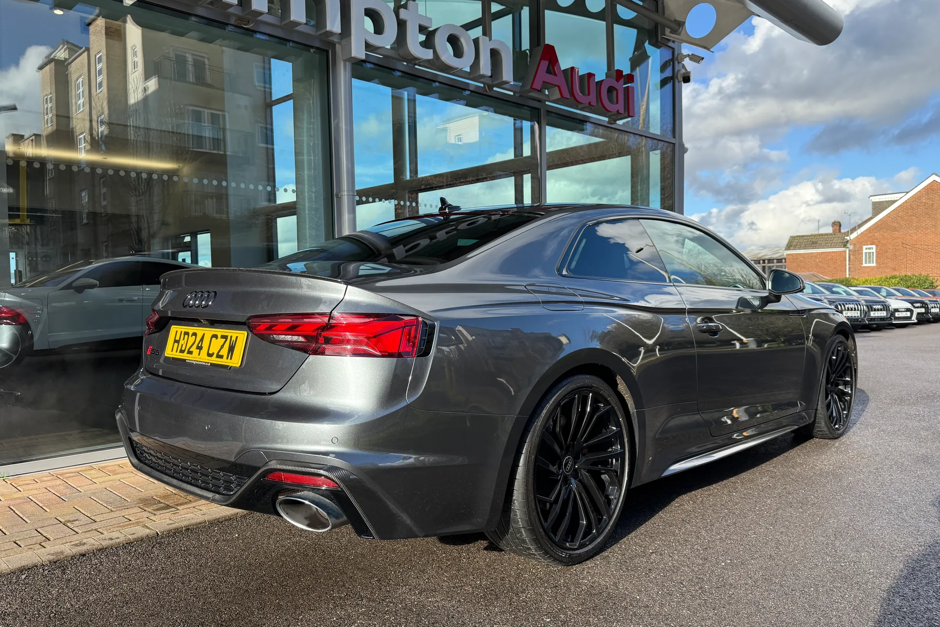 Audi RS5 thumbnail image number 88