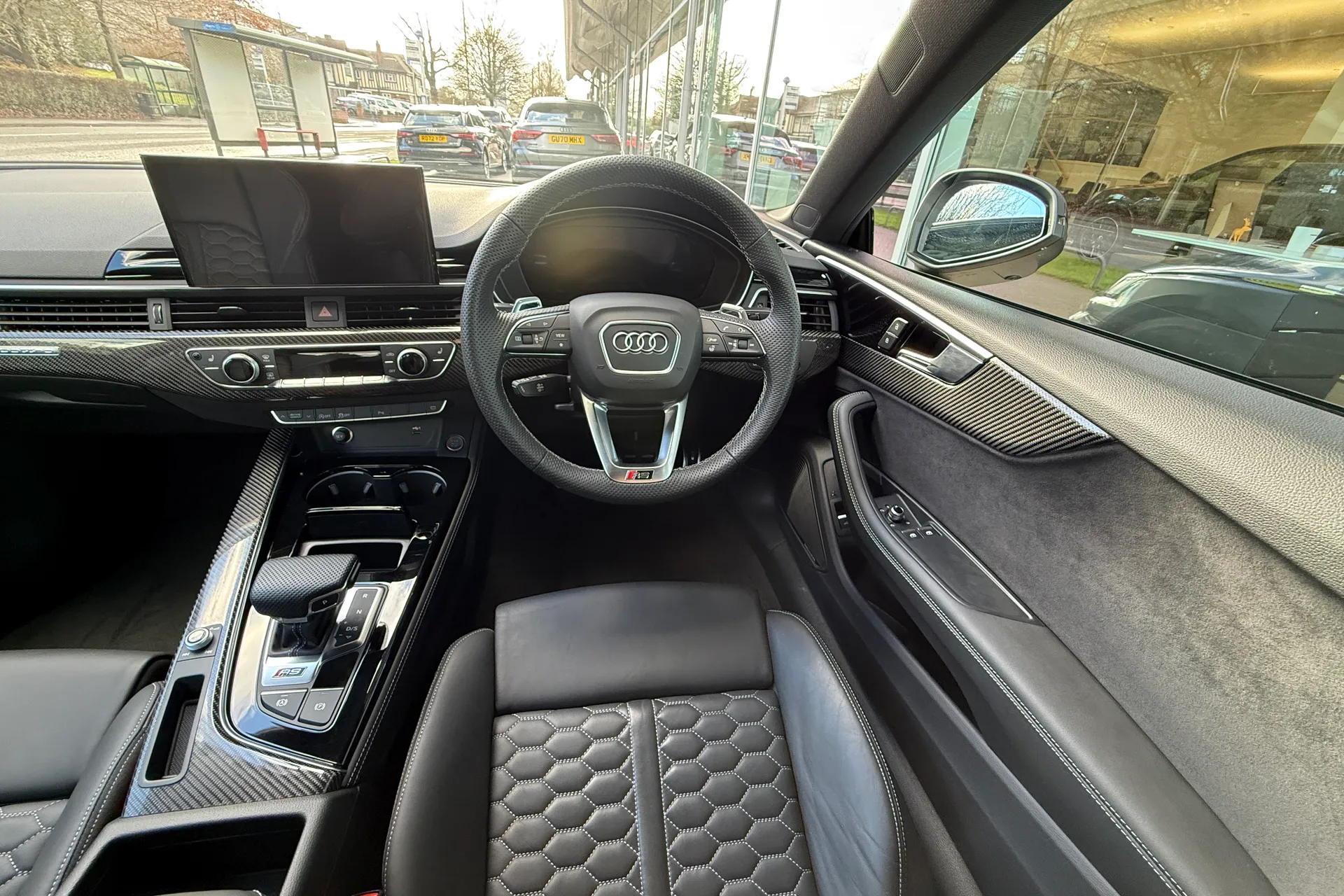 Audi RS5 thumbnail image number 52